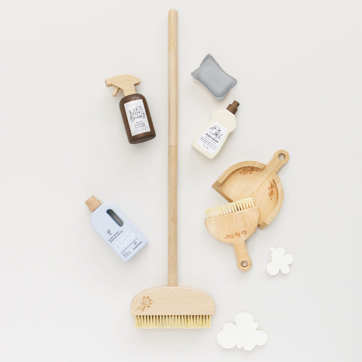 Le Toy Van Eco-Friendly Cleaning Set