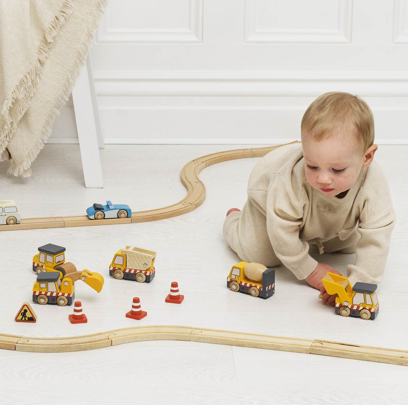 Le Toy Van Construction Toy Cars, Trucks & Diggers