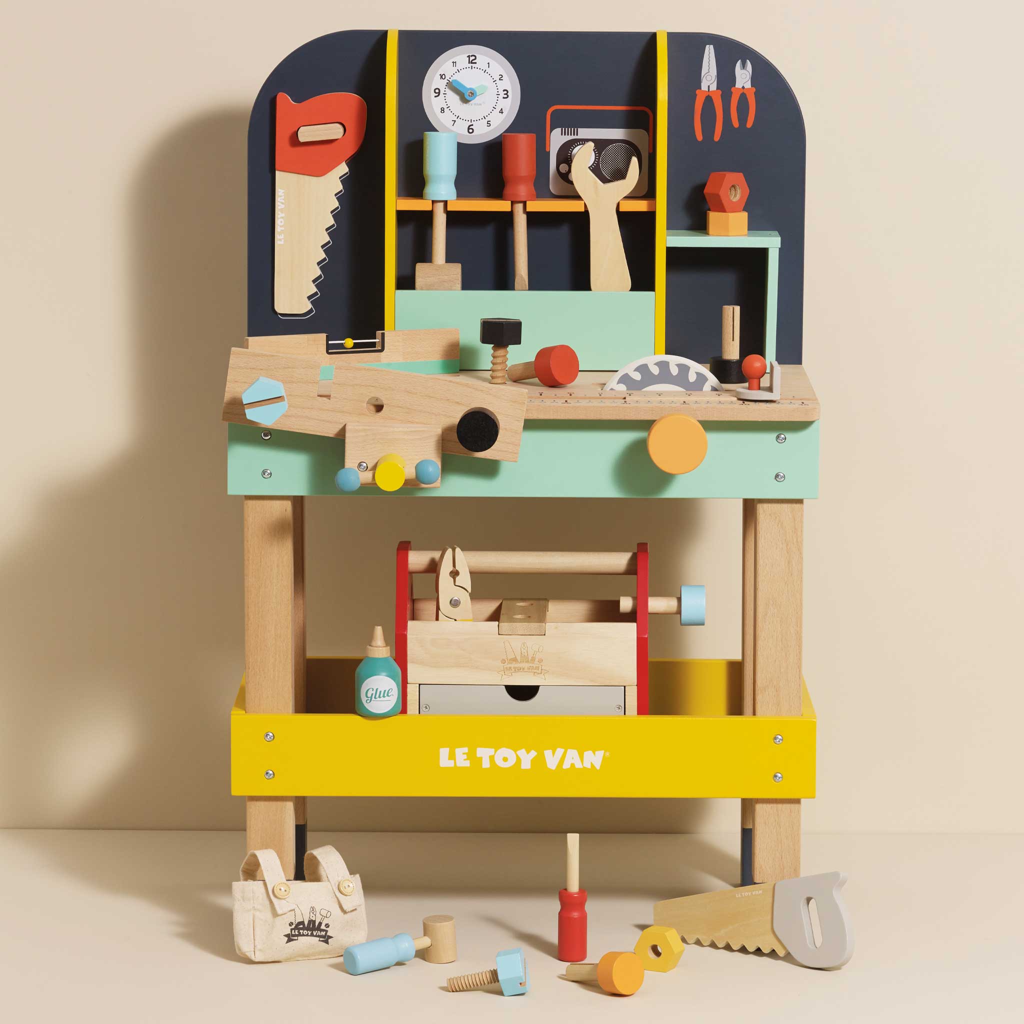 Le Toy Van Alex’s Wooden Workbench