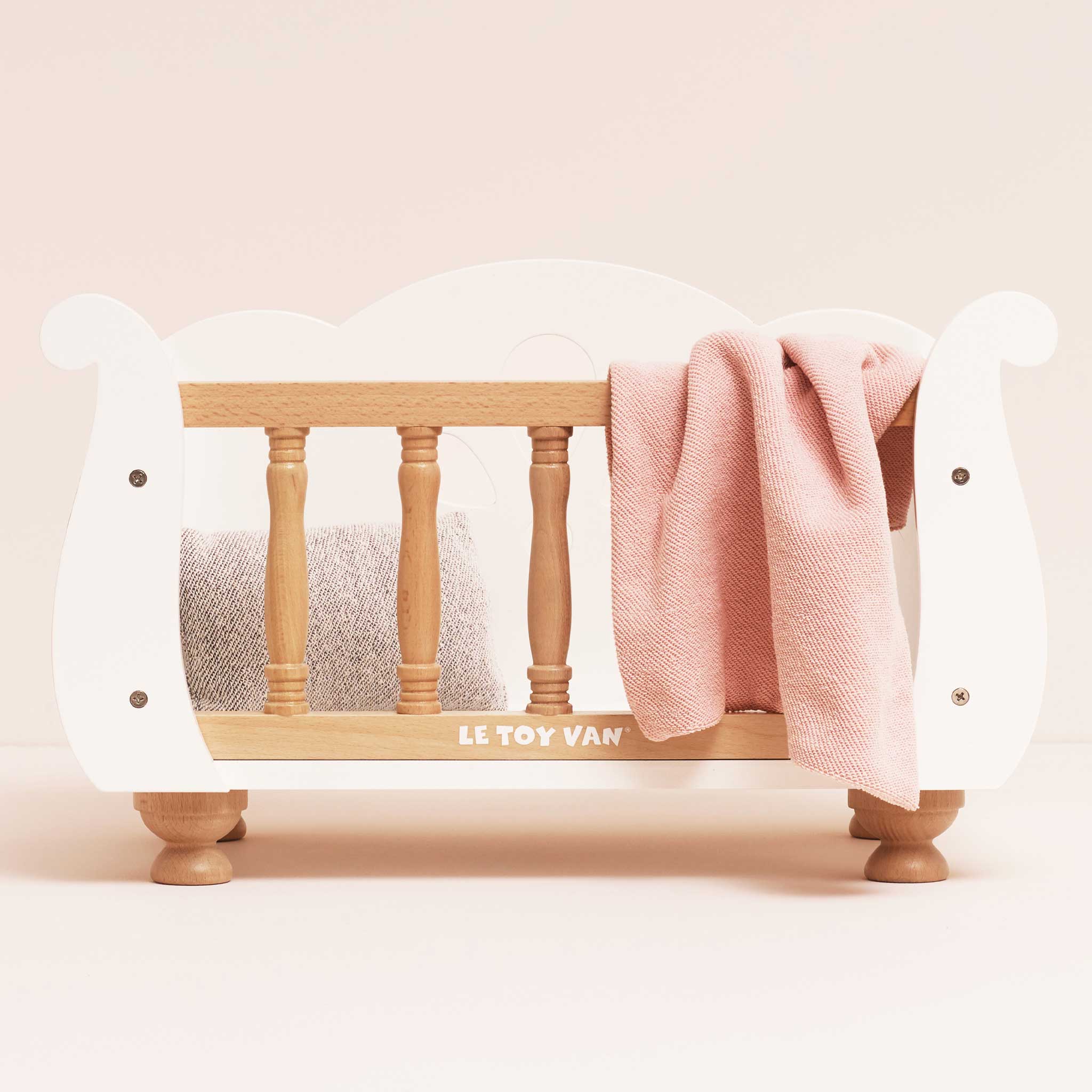 Le Toy Van Dolls Wooden Sleigh Cot