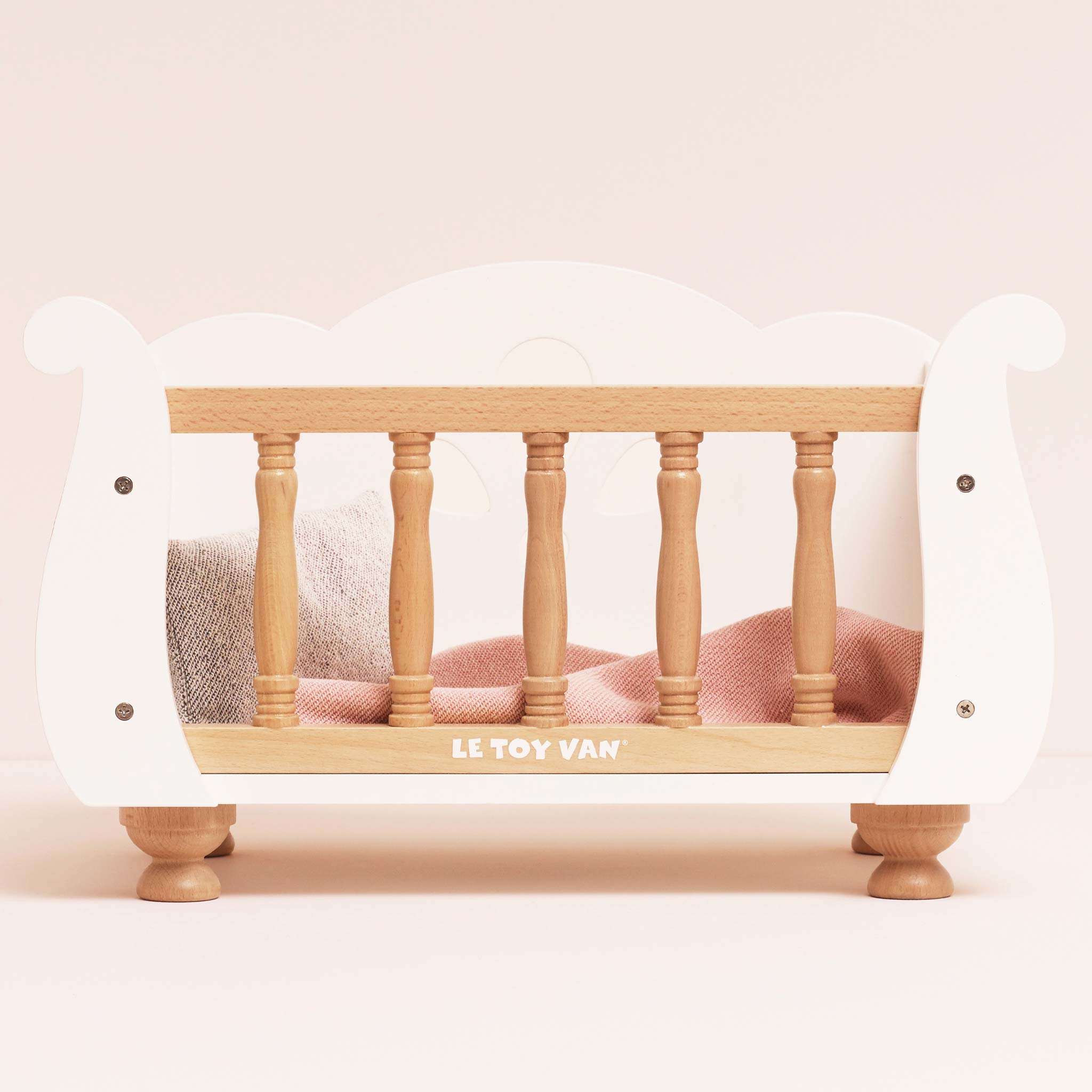 Le Toy Van Dolls Wooden Sleigh Cot