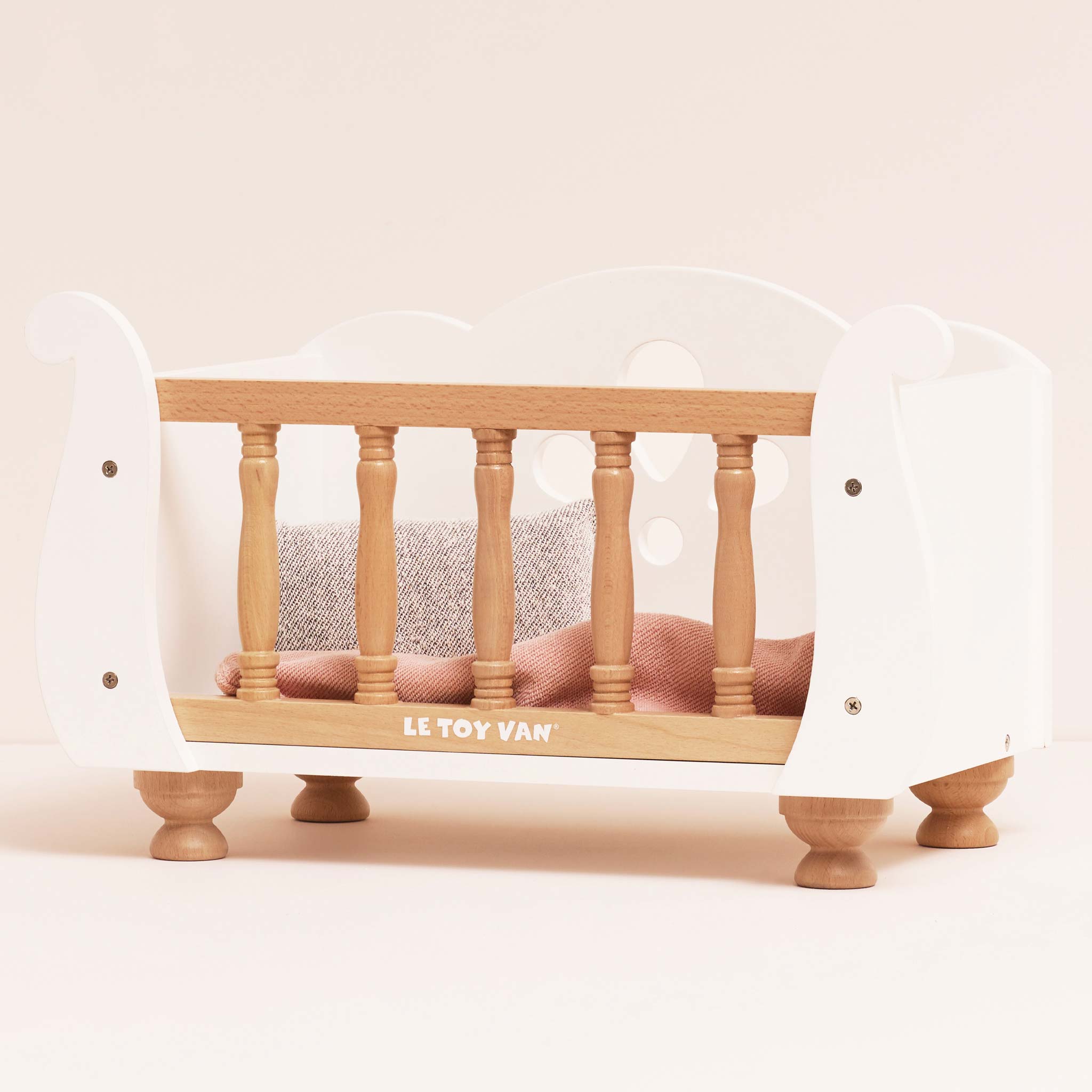 Le Toy Van Dolls Wooden Sleigh Cot
