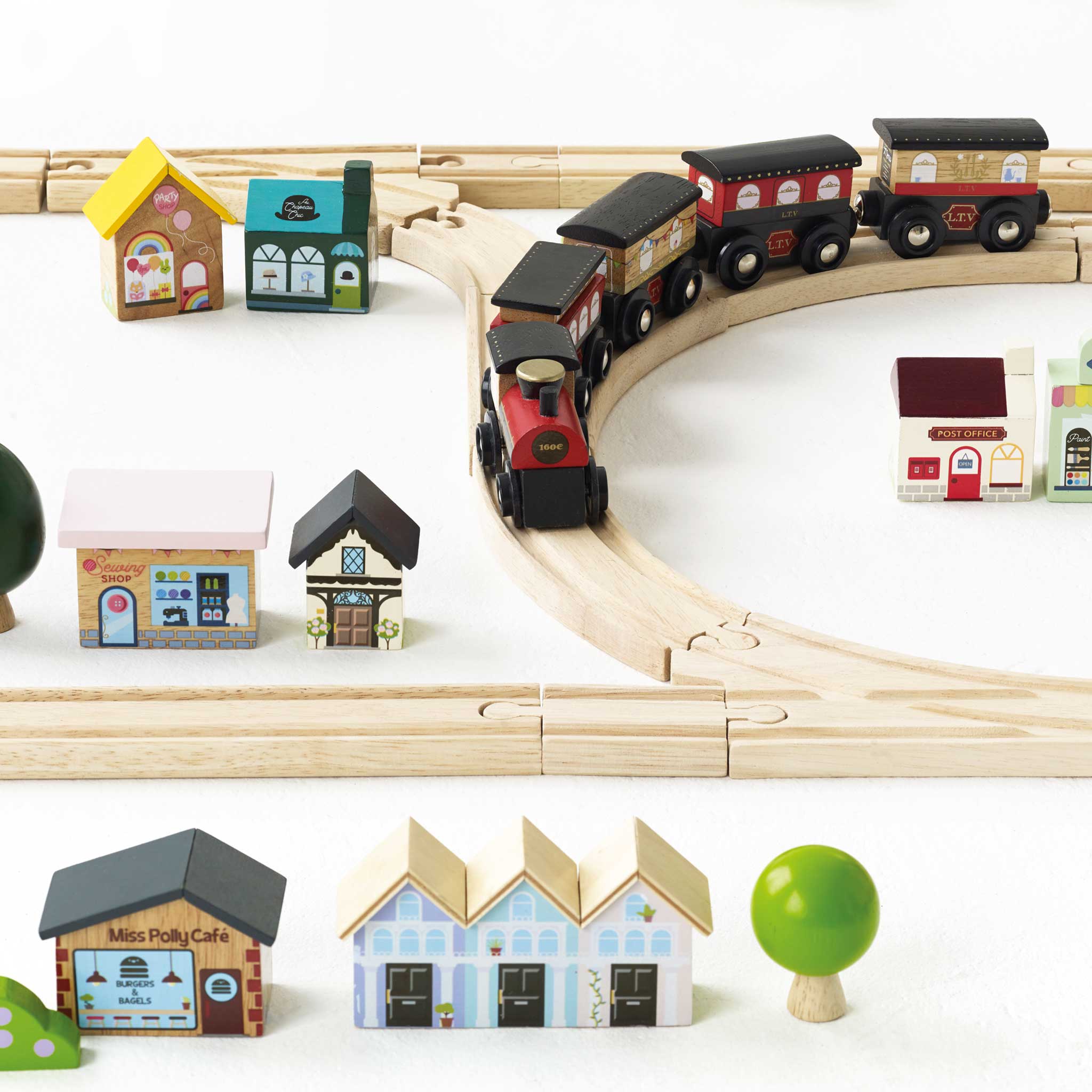 Le Toy Van London Train Set