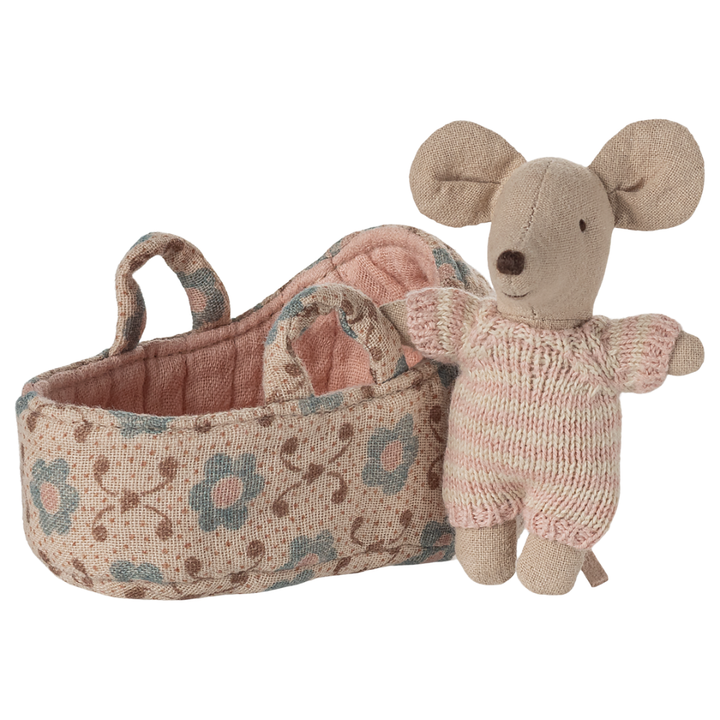 Maileg Baby Mouse in Carry Cot – Rose