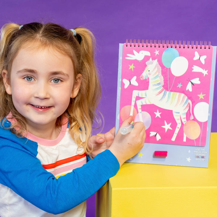 Floss &amp; Rock Magic Colour Changing Water Card Easel &amp; Pen – Fantasy