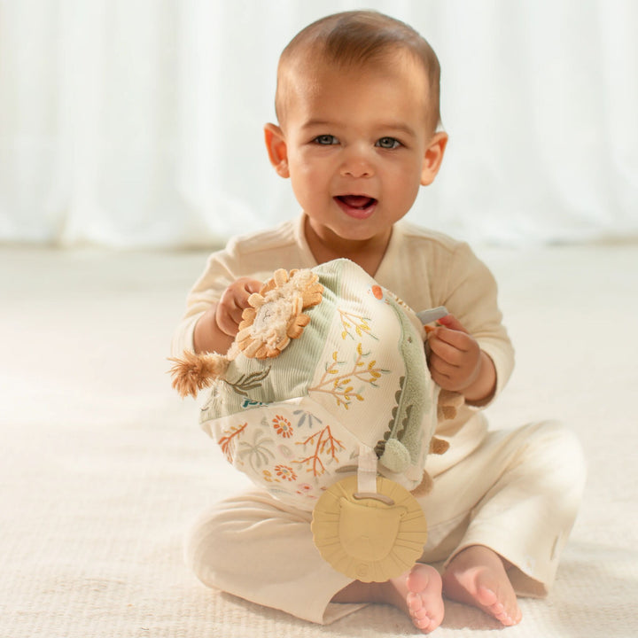 Little Dutch Soft Activity Cube – Safari Friends