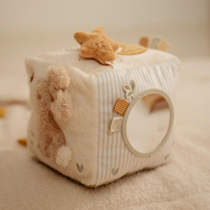 Little Dutch Soft Activity Cube – Newborn Naturals
