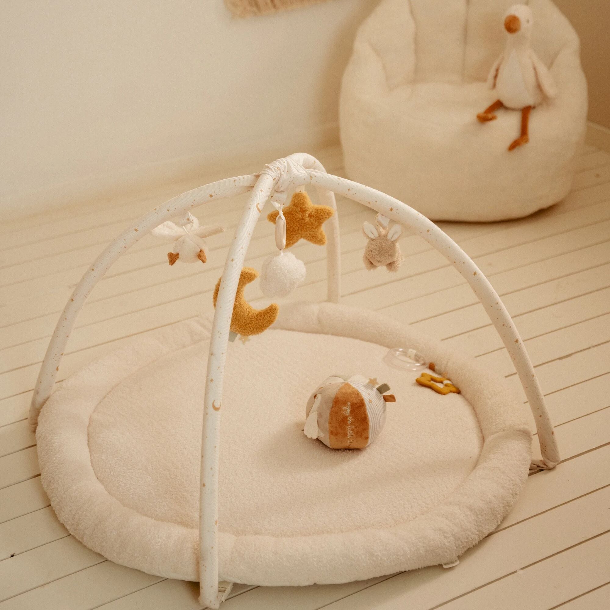 Little Dutch Soft Baby Activity Playmat with Arch – Newborn Naturals