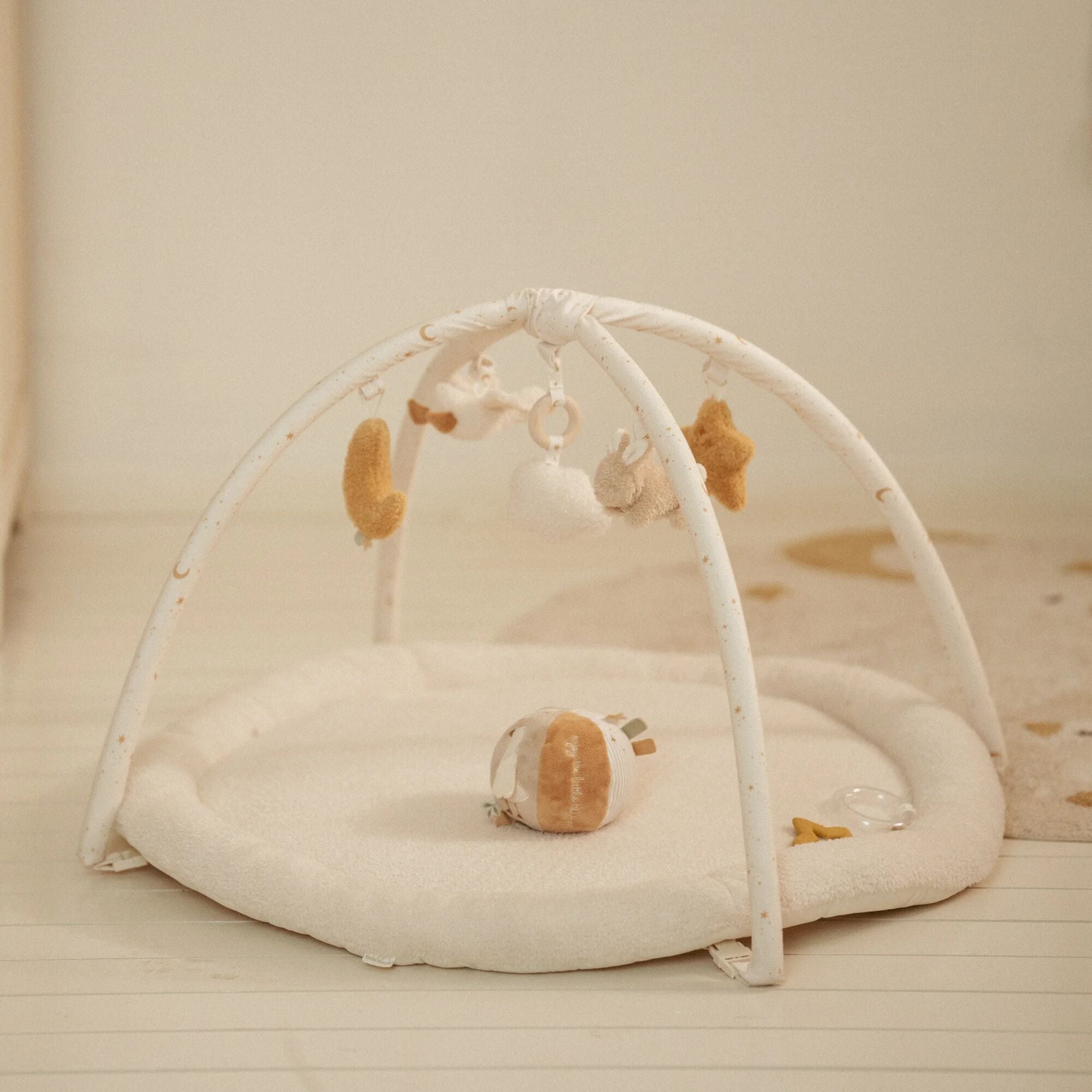 Little Dutch Soft Baby Activity Playmat with Arch – Newborn Naturals