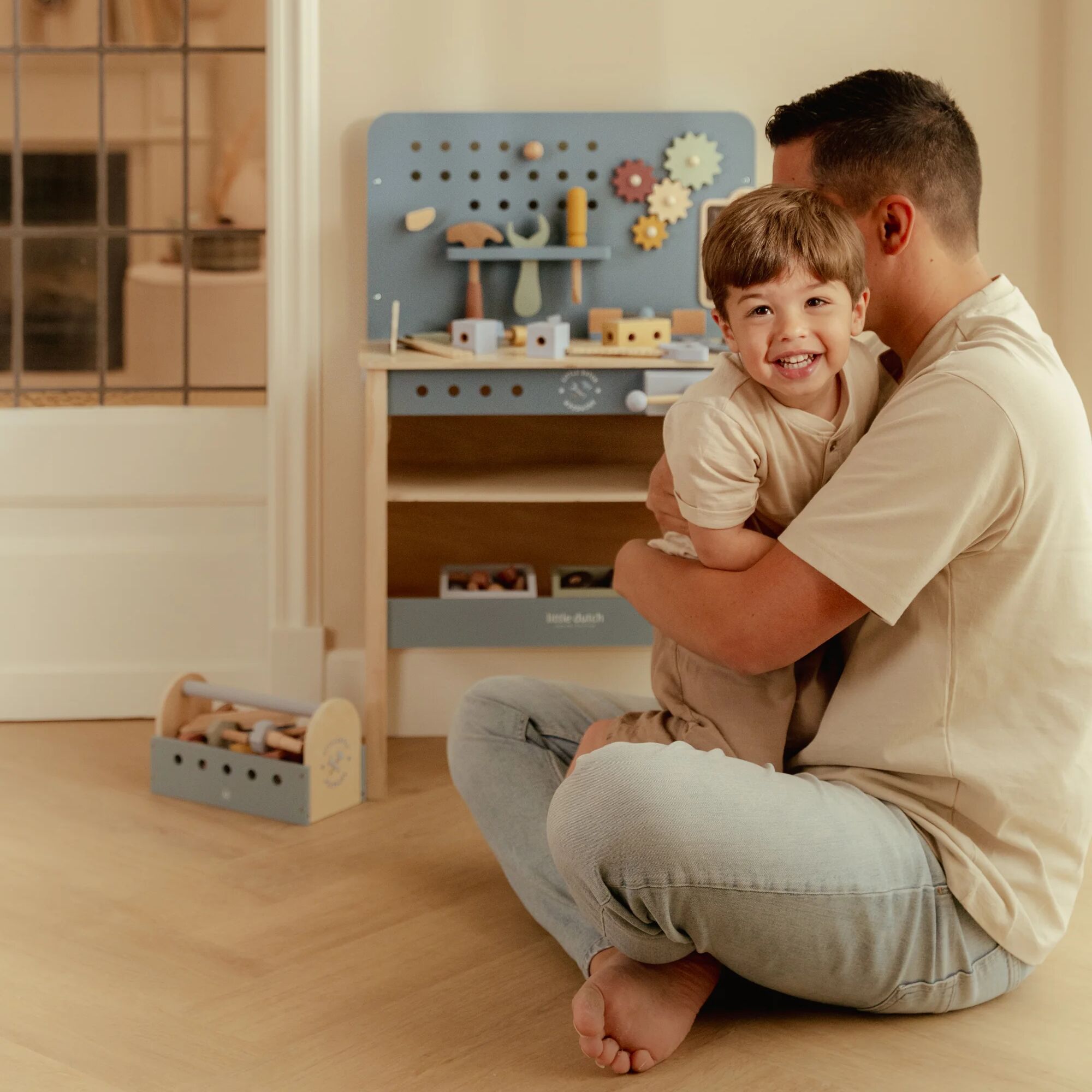 Little Dutch Wooden Workbench