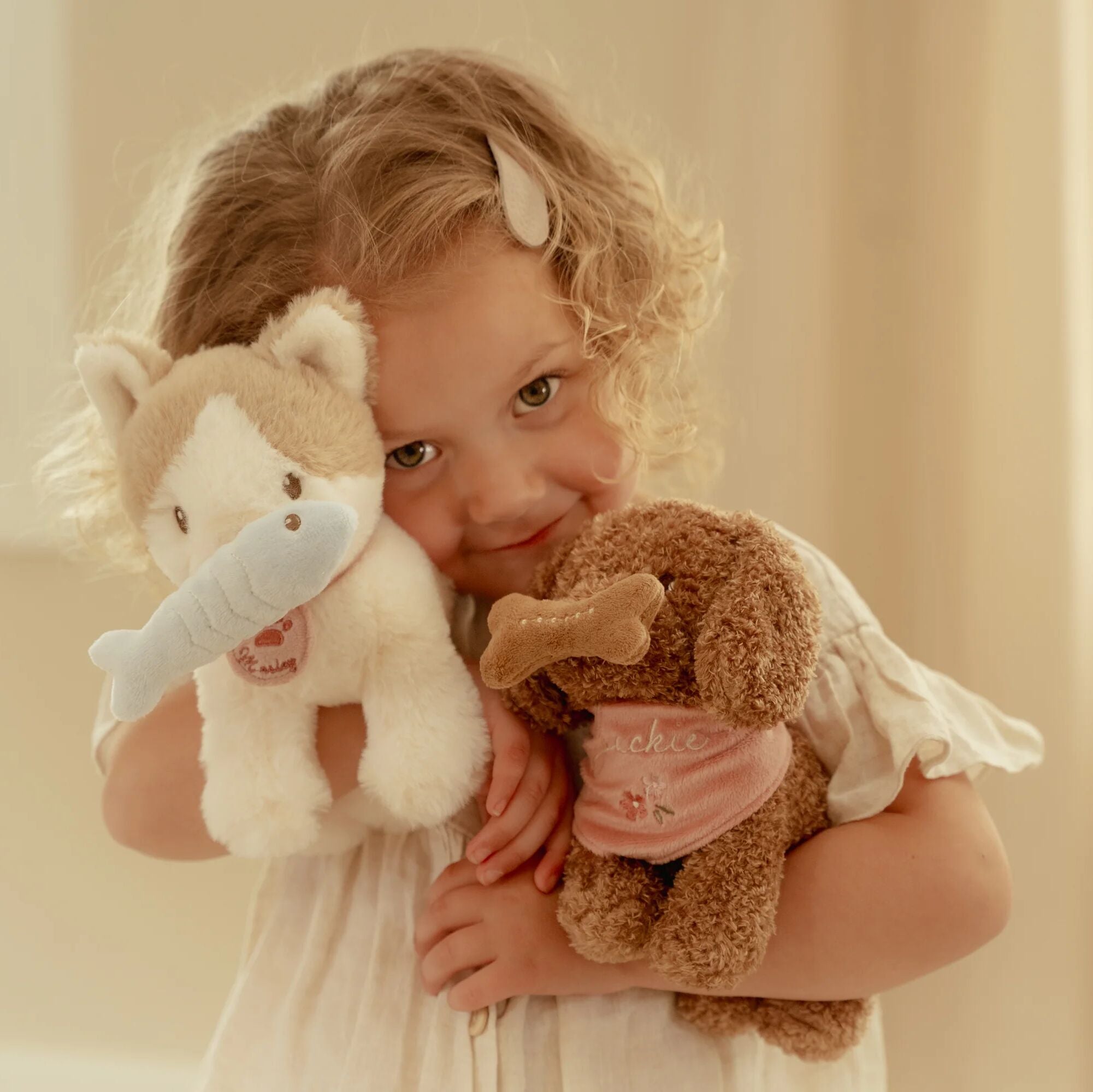 Little Dutch Cuddle Cat in Pink Carry Bag – Marley