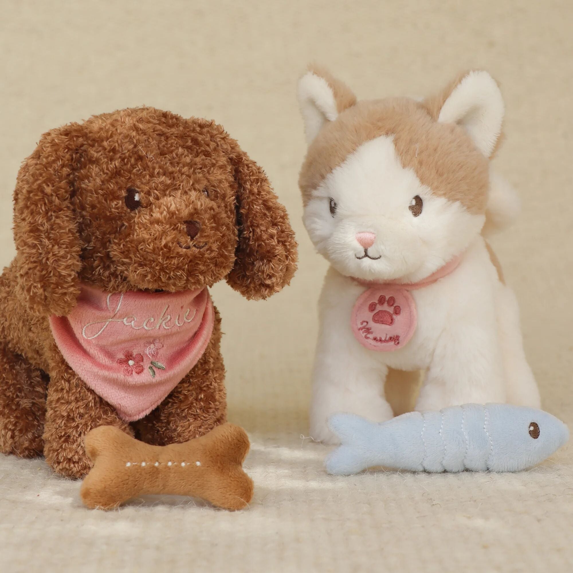 Little Dutch Cuddle Cat in Pink Carry Bag – Marley