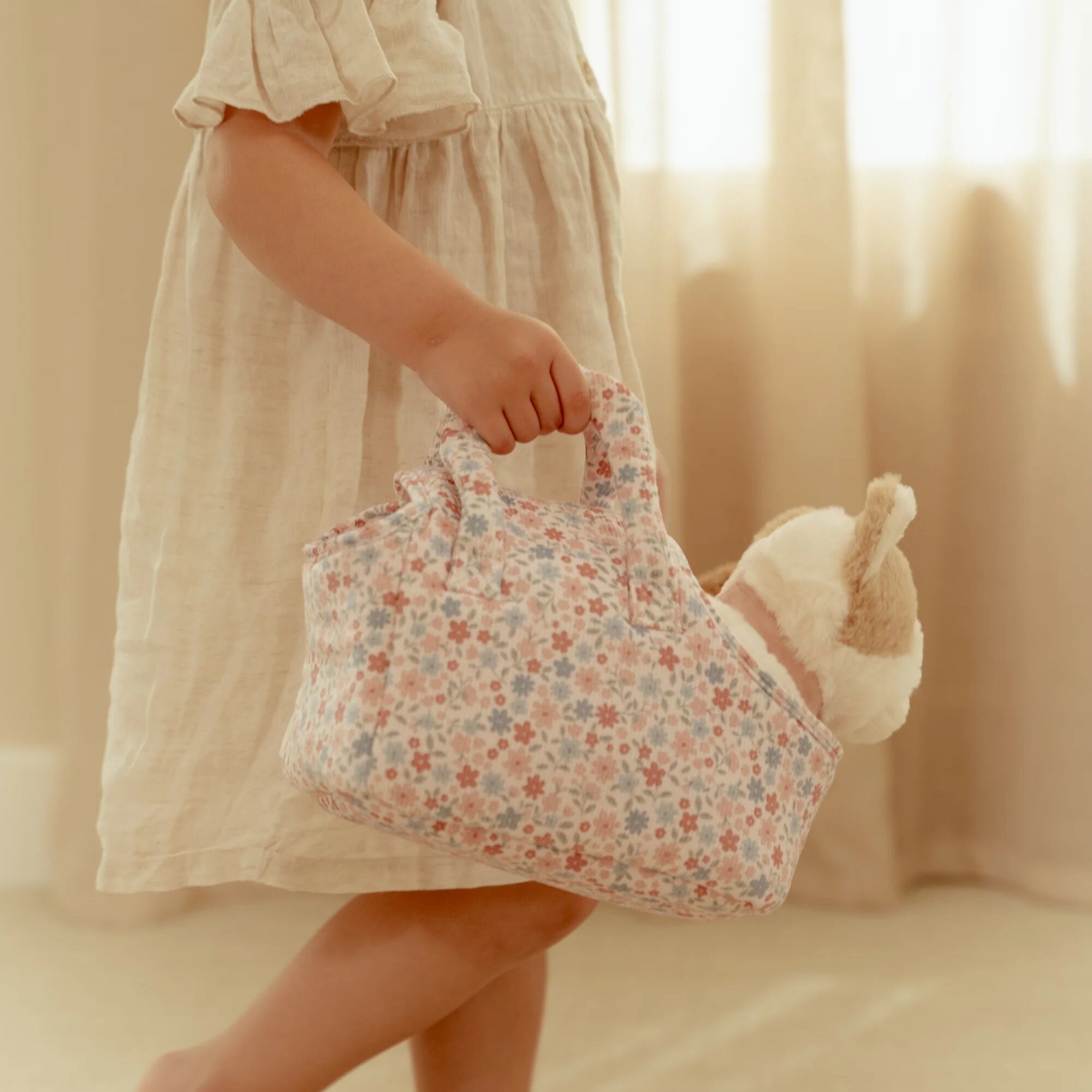 Little Dutch Cuddle Cat in Pink Carry Bag – Marley