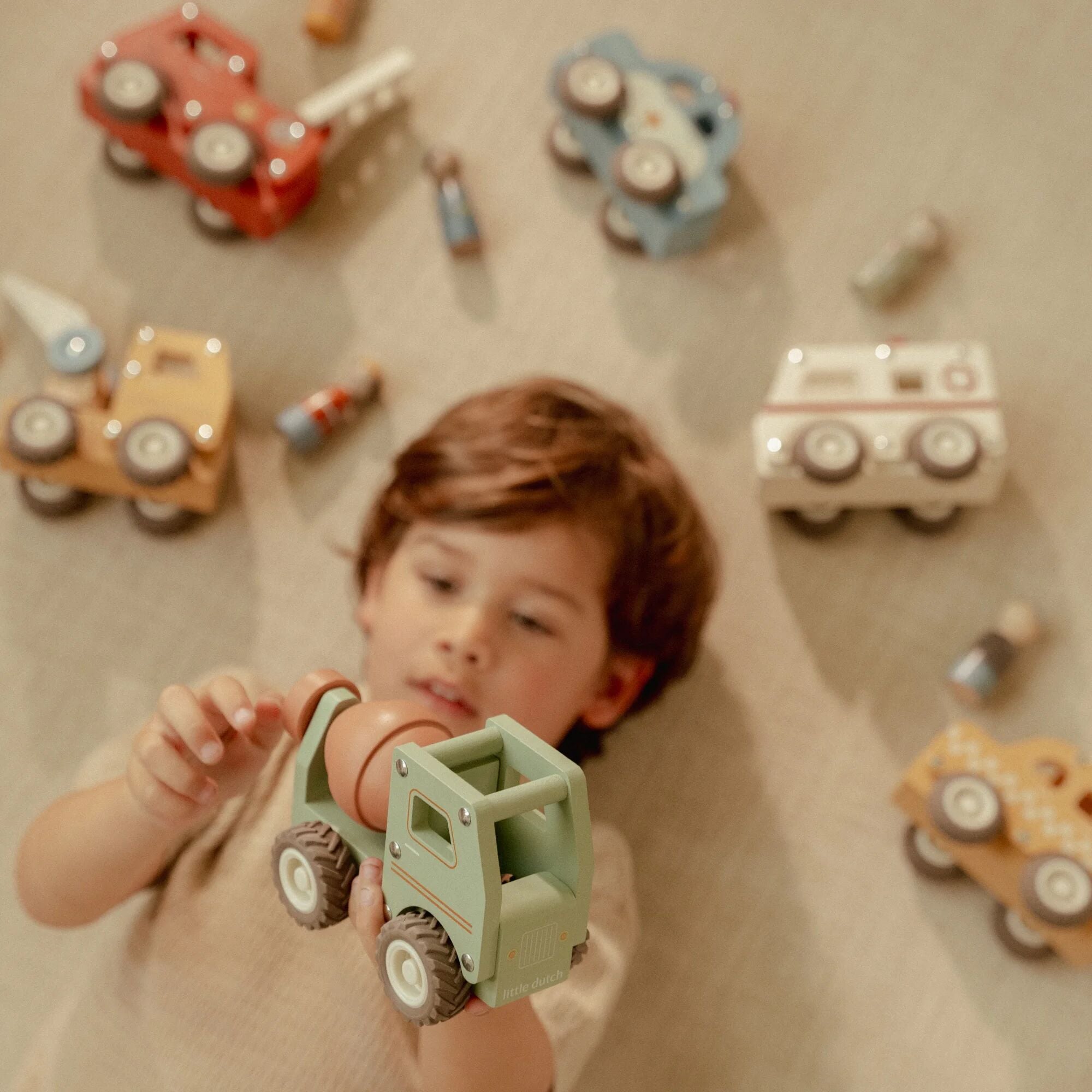 Little Dutch Wooden Cement Truck