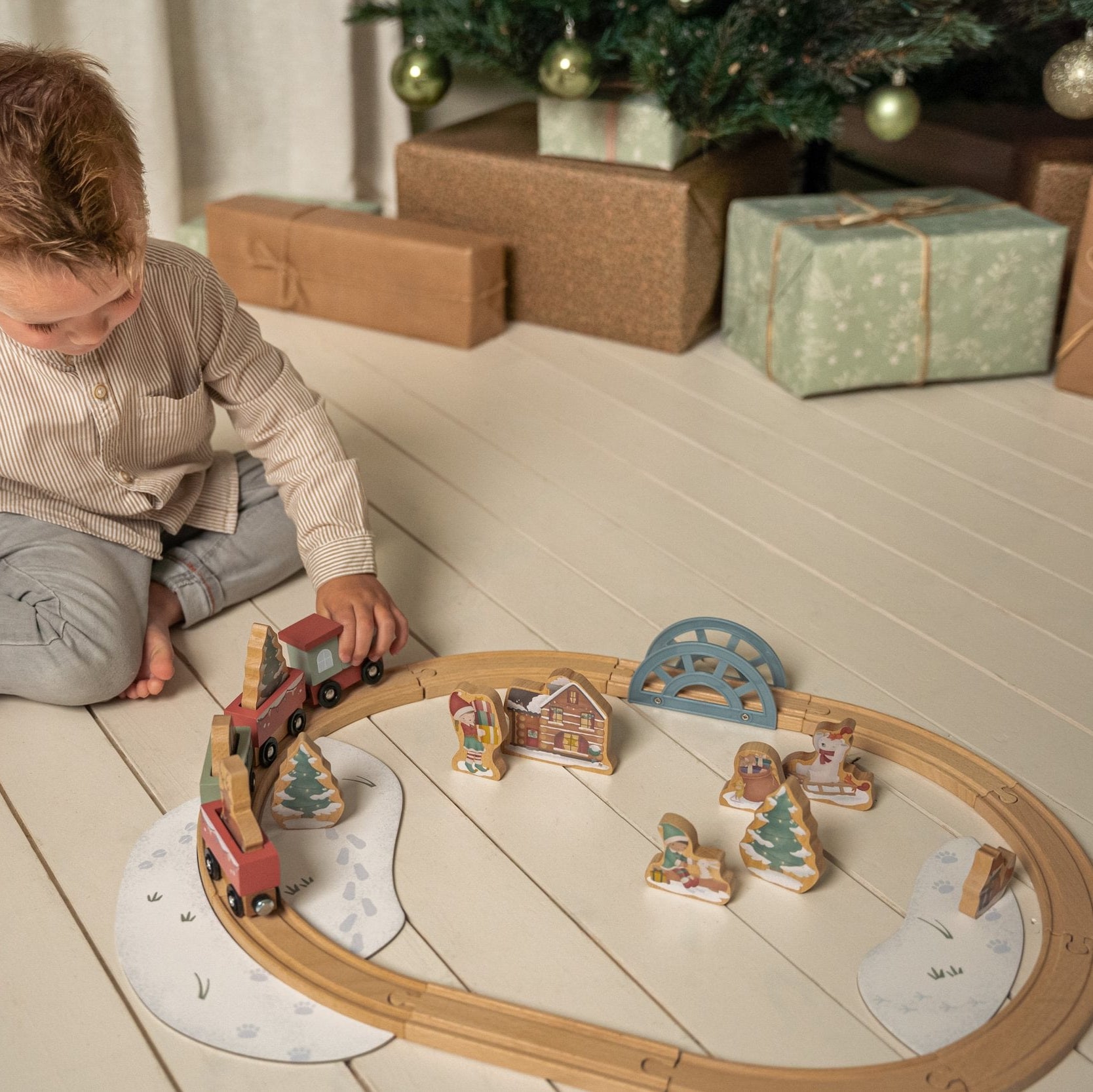 Little Dutch Wooden Train Track – Christmas