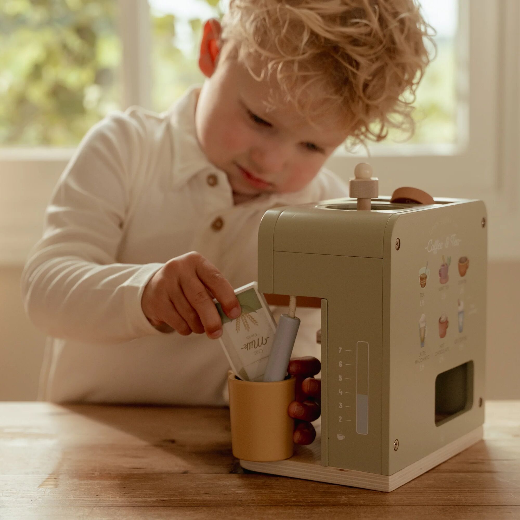 Little Dutch Wooden Coffee Maker