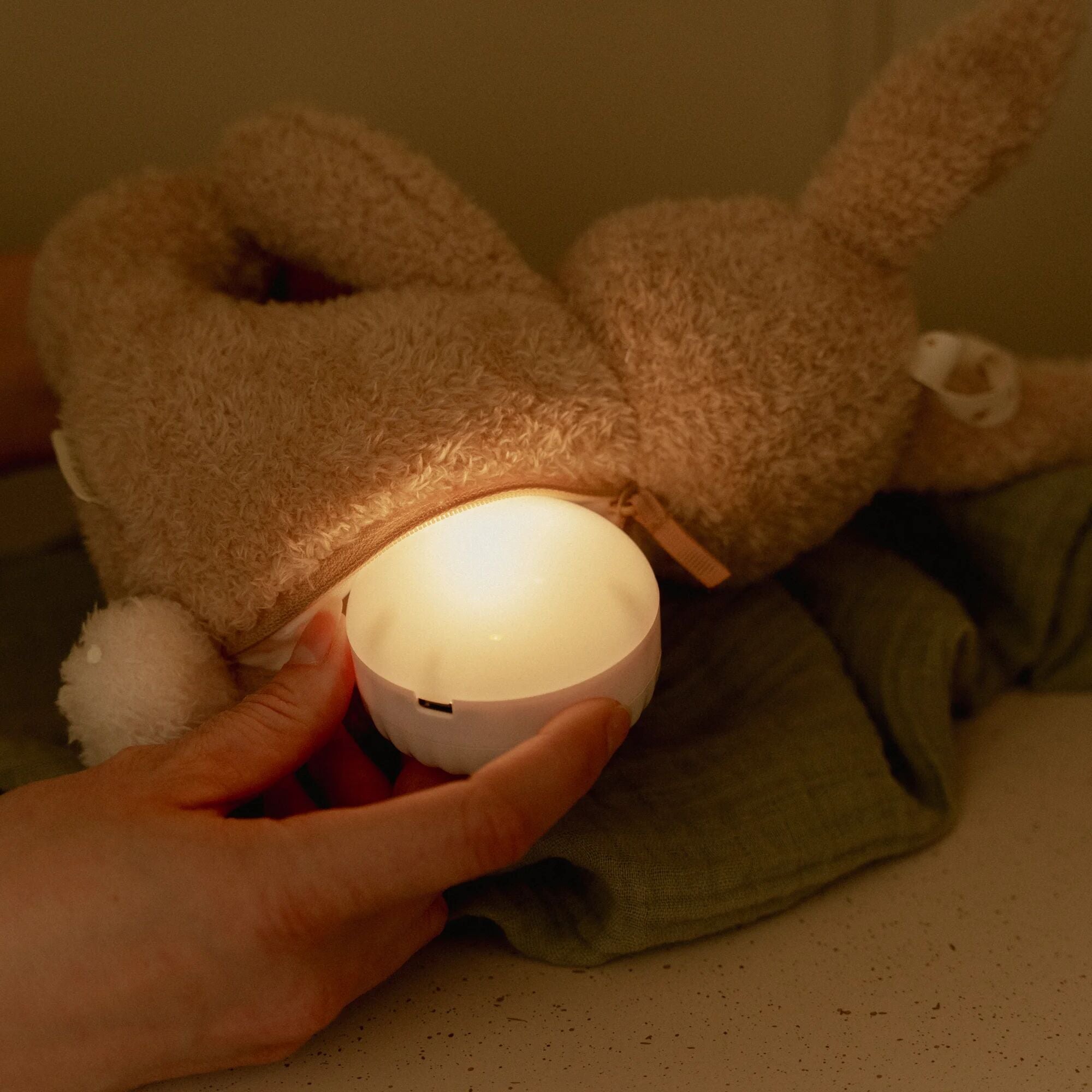 Little Dutch Cuddle Baby Bunny Light & Sound – Newborn Naturals