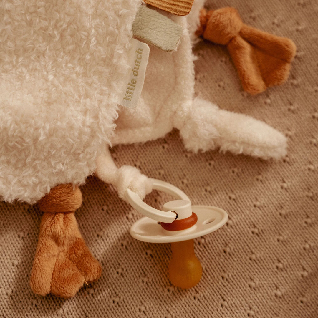 Little Dutch Little Goose Cuddle Cloth – Newborn Naturals