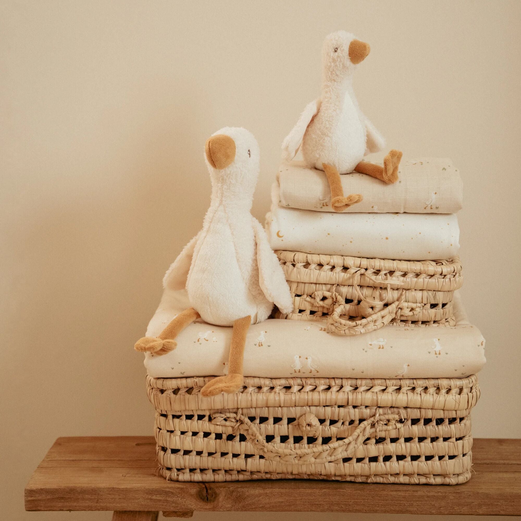 Little Dutch Soft Cuddle Little Goose – Newborn Naturals (25 cm)