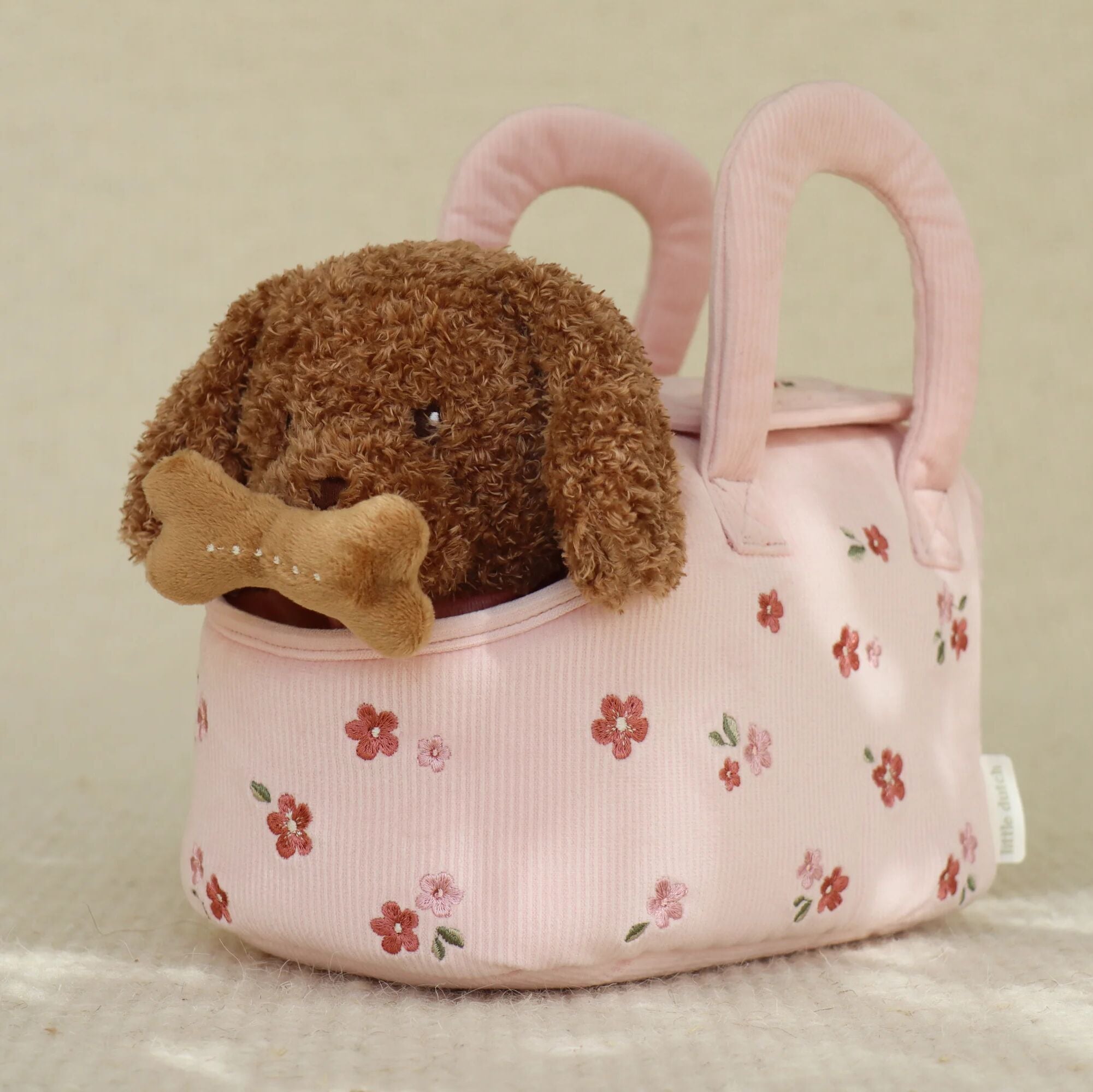 Little Dutch Cuddle Dog in Pink Carry Bag – Jackie