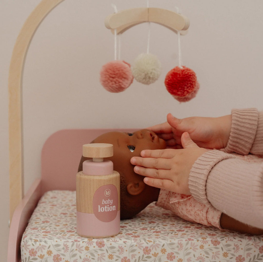 Little Dutch Baby Doll Changing Table – Soft Flowers