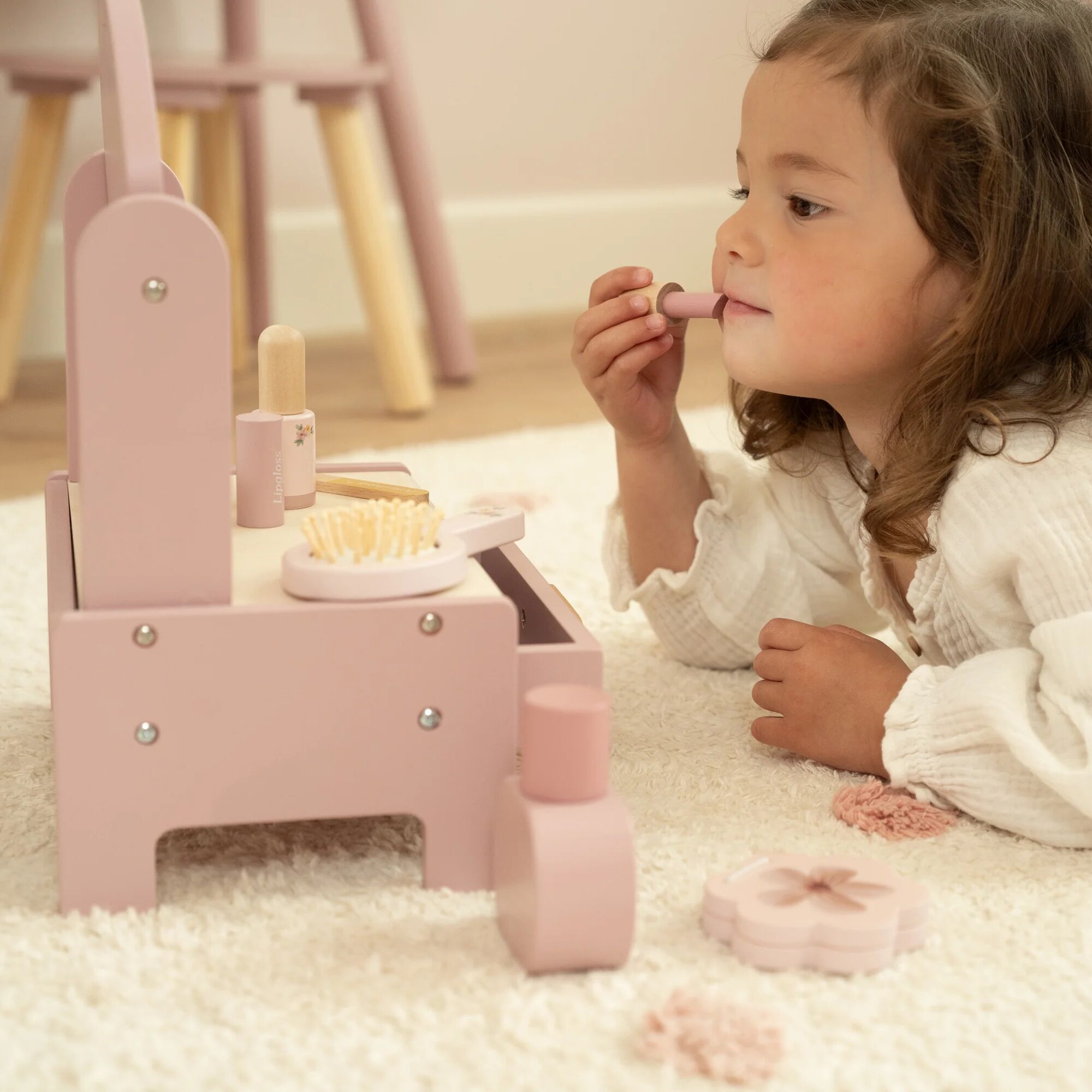 Little Dutch Vanity Table