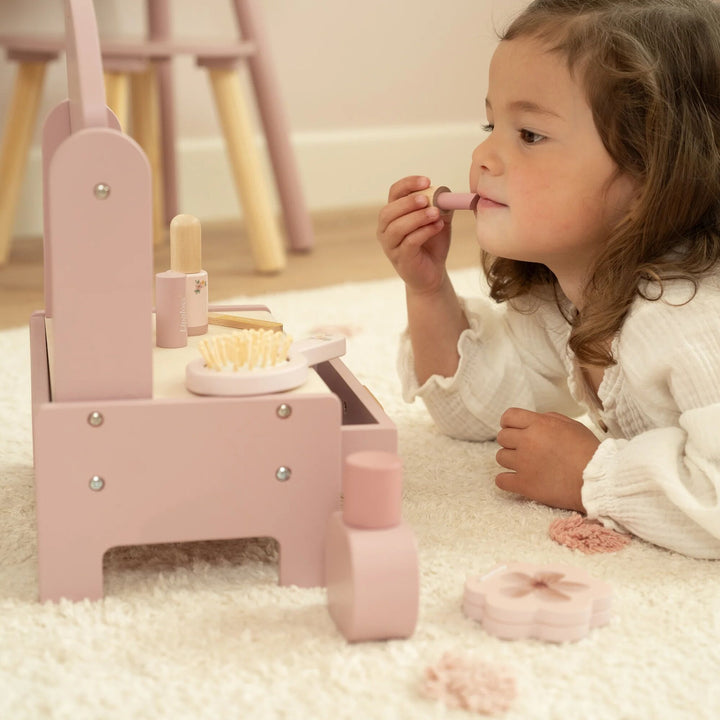 Little Dutch Vanity Table