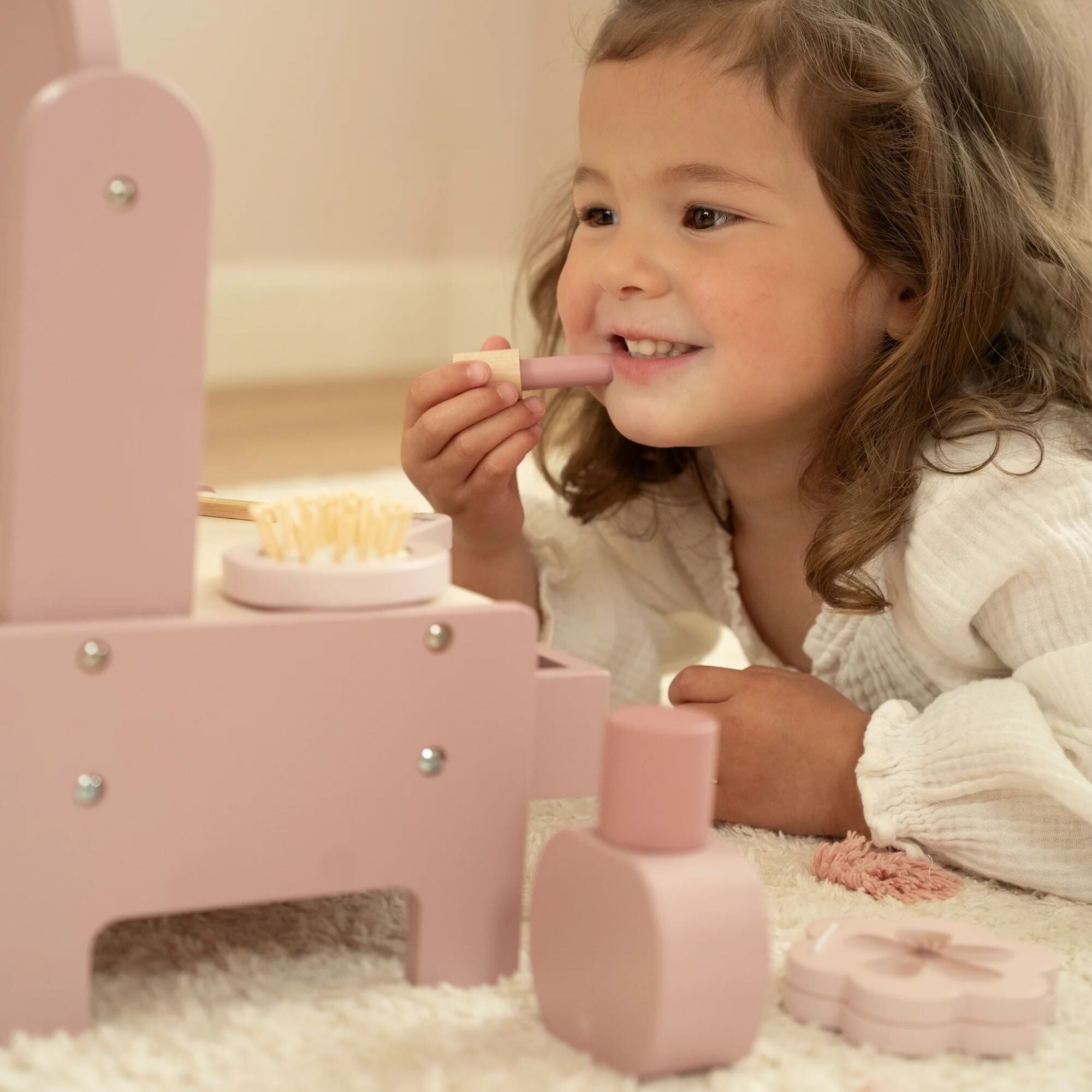 Little Dutch Vanity Table