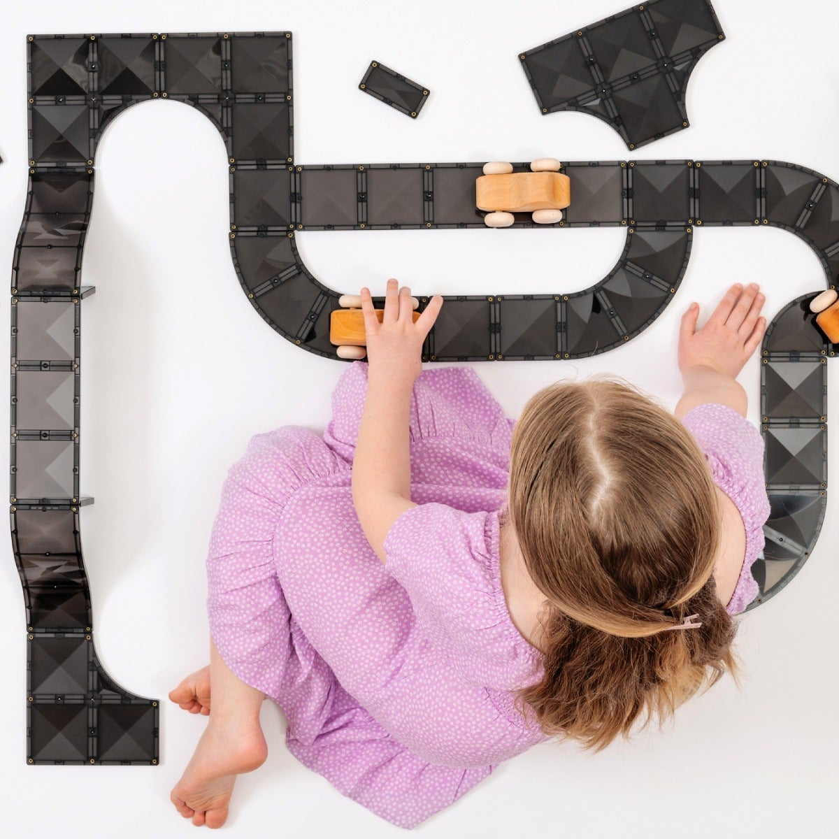 Connetix Tiles Magnetic Building Tiles Creative Roads Pack – 48 Piece