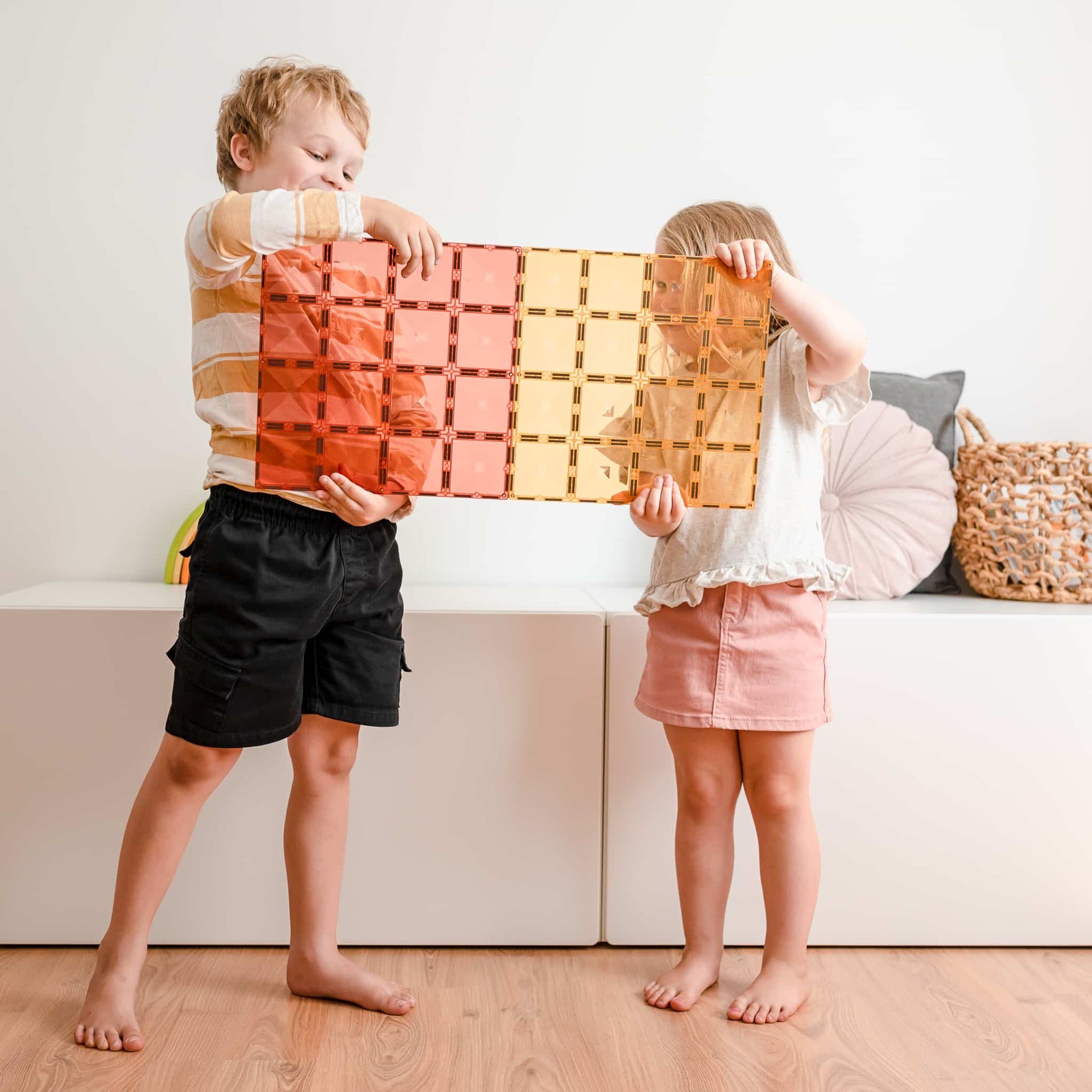 Connetix Tiles Magnetic Building Tiles Pastel Lemon & Peach Base Plate – 2 Piece