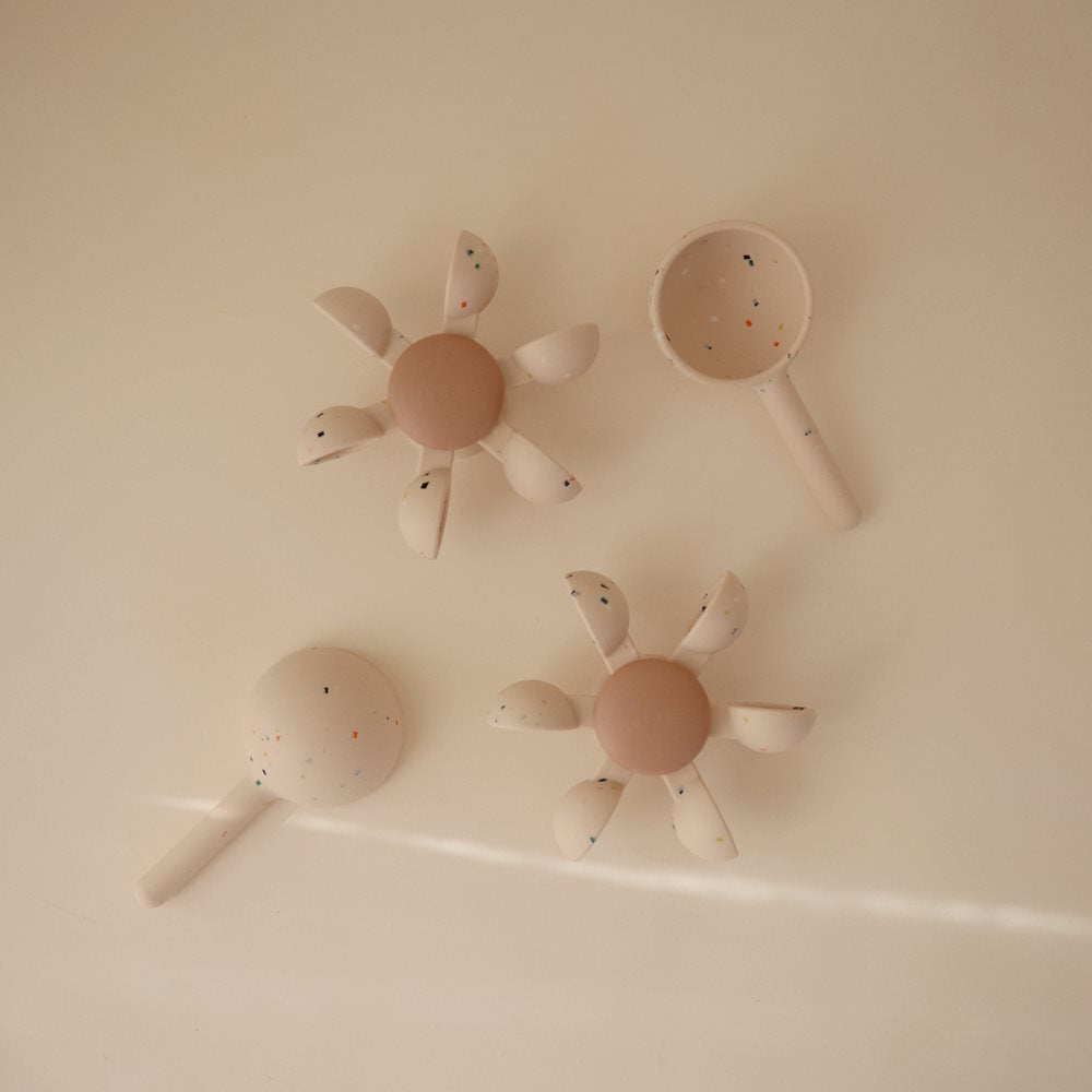 Mushie Water Wheel Bath Toy