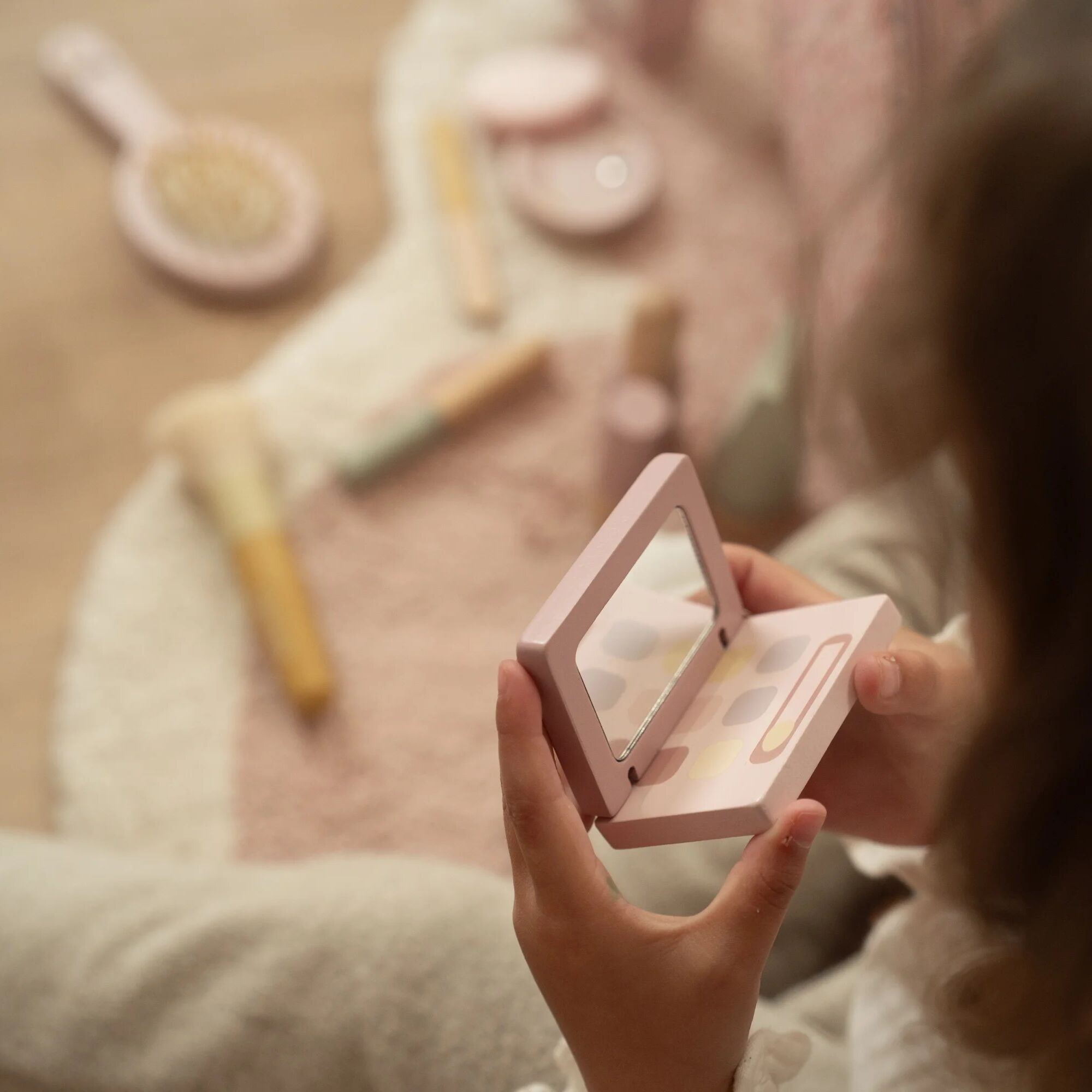 Little Dutch Wooden Makeup Playset