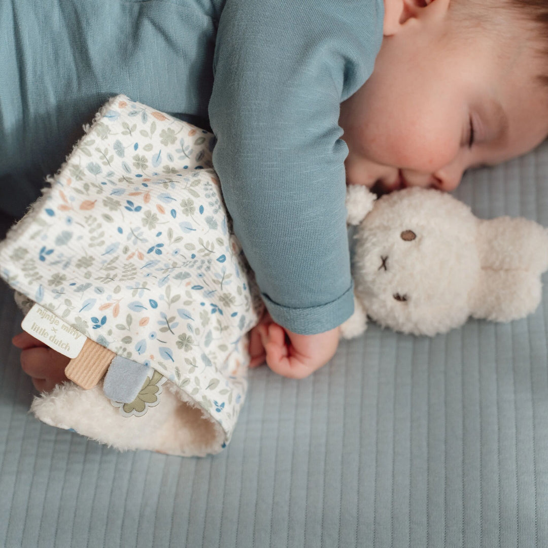 Little Dutch x Miffy Cuddle Cloth – Lucky Leaves