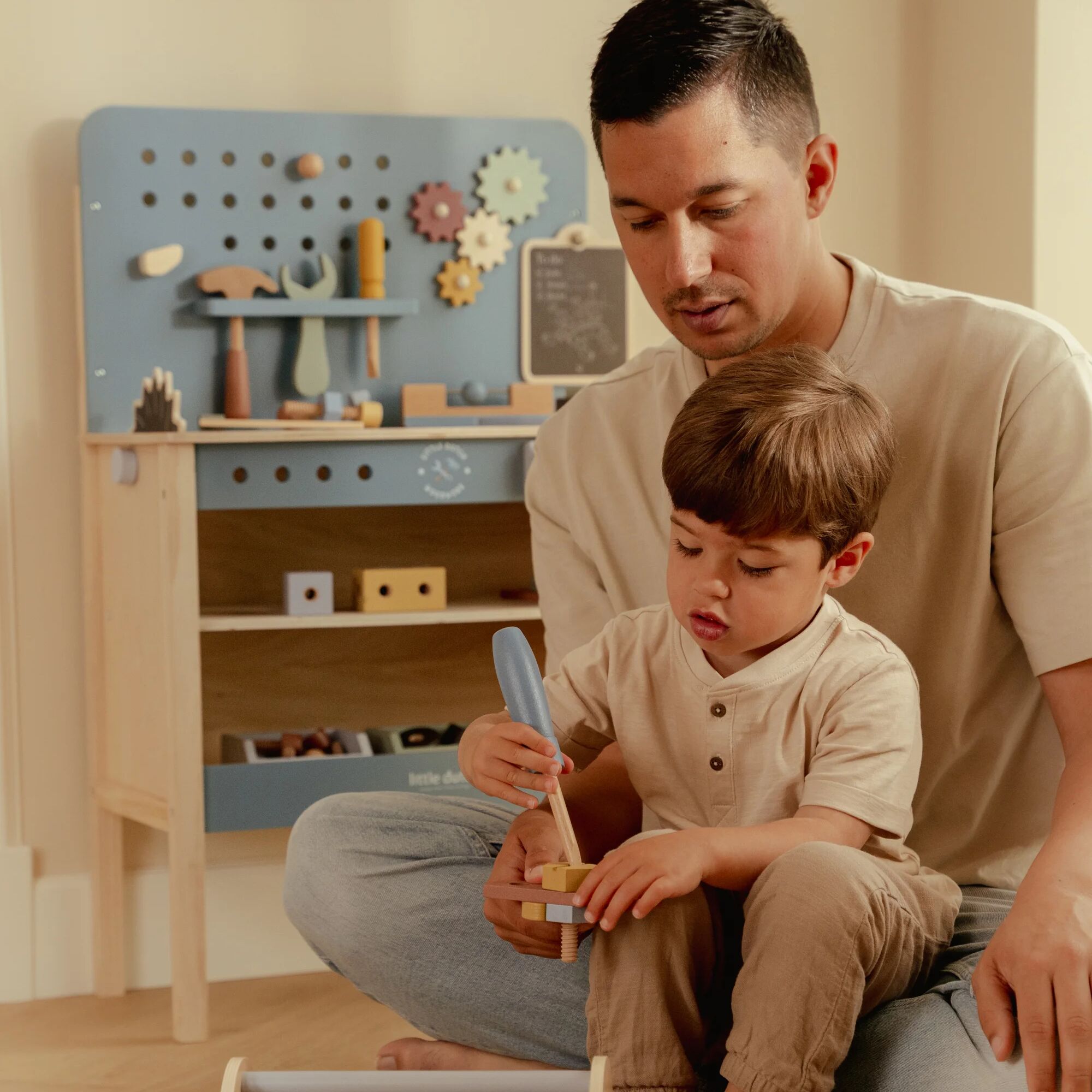 Little Dutch Wooden Workbench