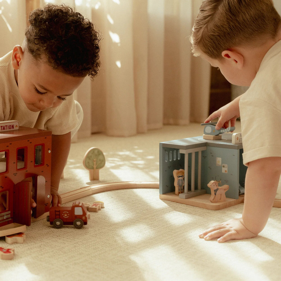 Little Dutch Police Station Playset