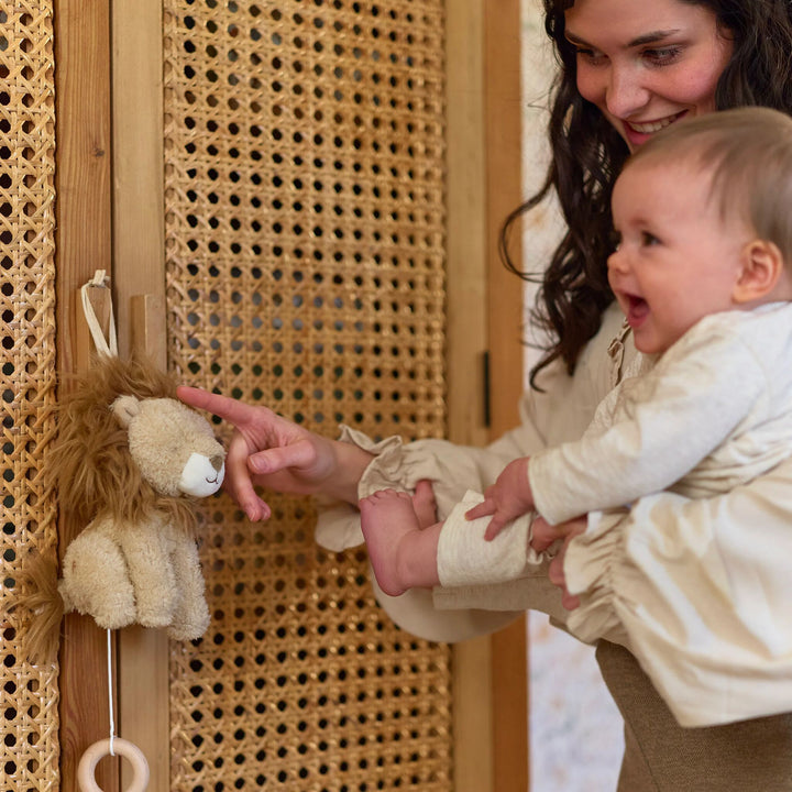 Little Dutch Safari Friends Music Box – Lion