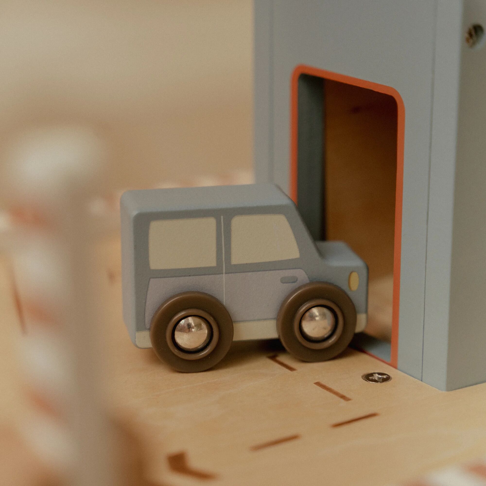 Little Dutch Wooden Parking Garage