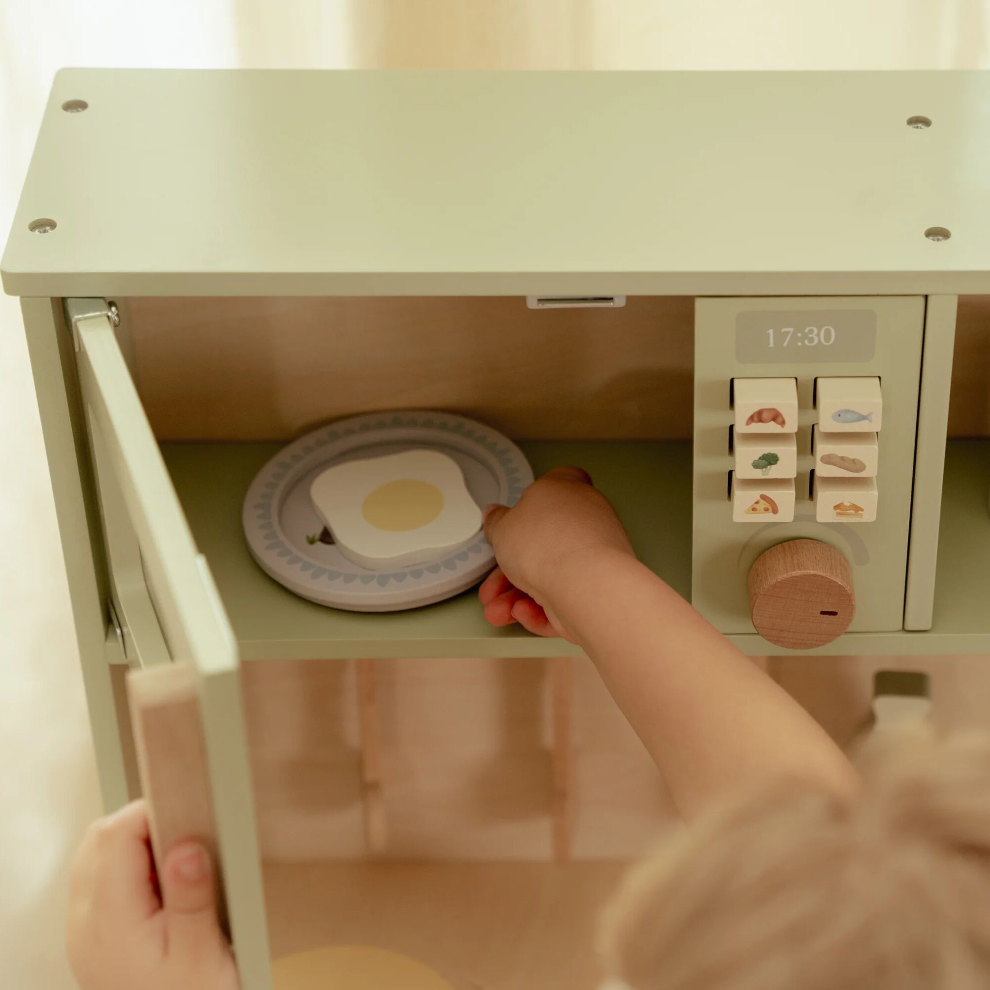 Little Dutch Wooden Play Kitchen – Mint