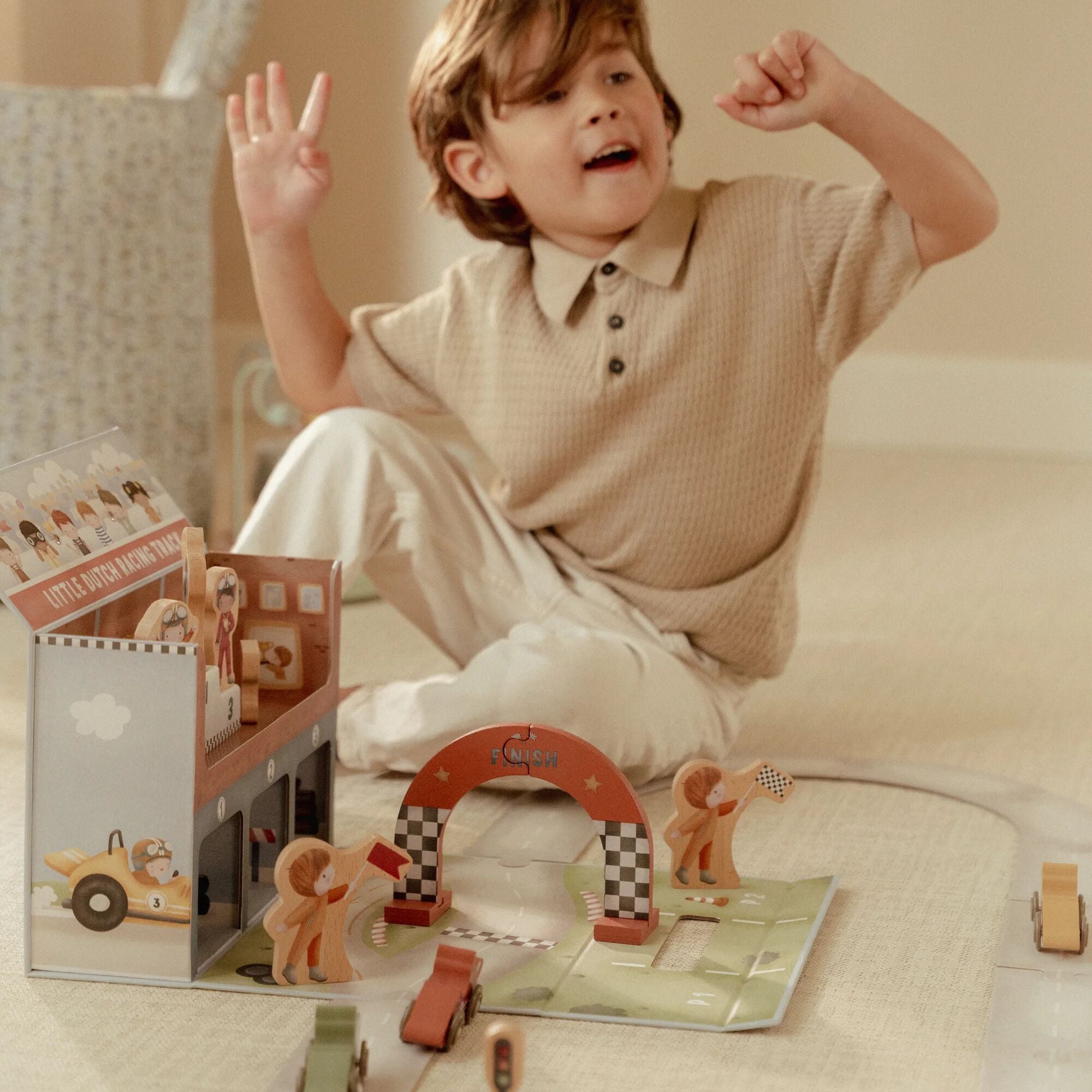 Little Dutch Play Case Racetrack