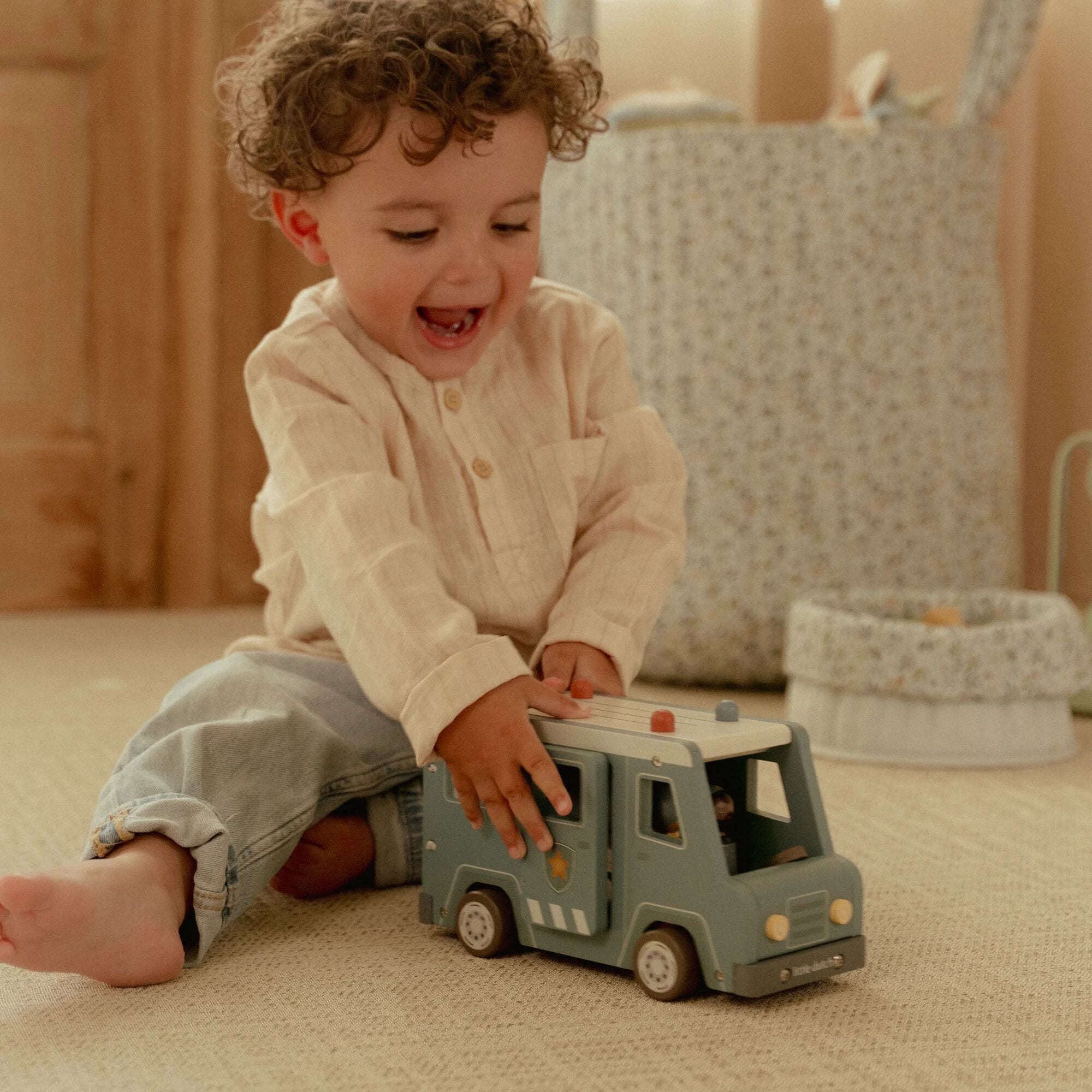 Little Dutch Police Van Playset