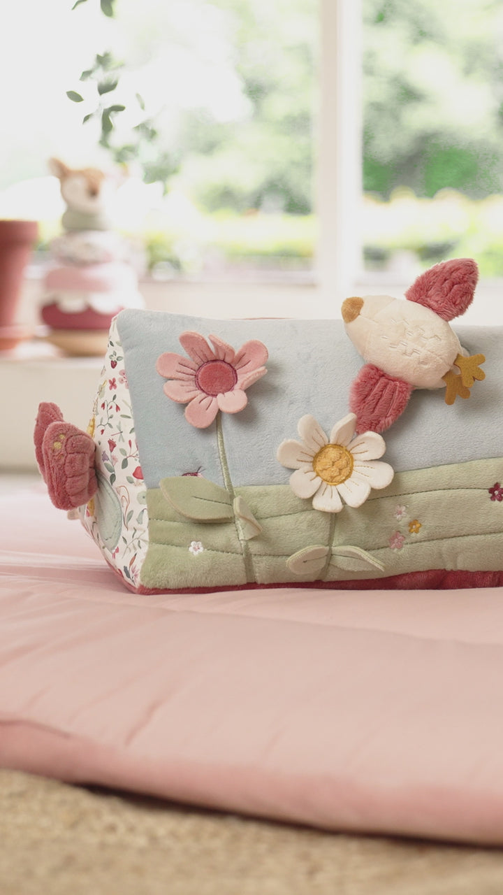Little Dutch Soft Activity Triangle – Fairy Garden