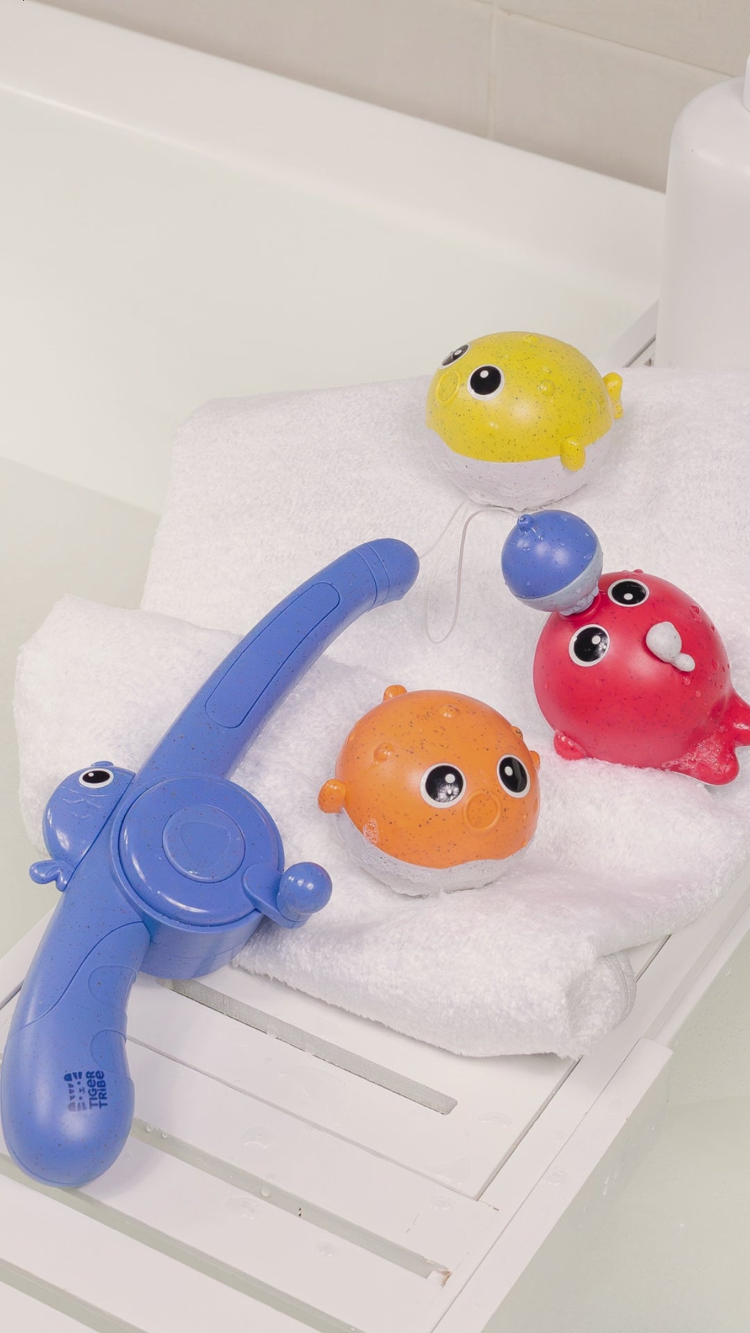 Tiger Tribe Bath Fishing Game – Catch & Splash