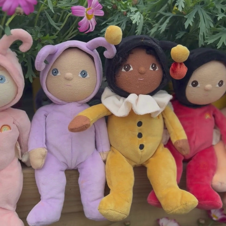 Olli Ella Backyard Buddies Dinky Dinkum Doll – Billie Bumblebee