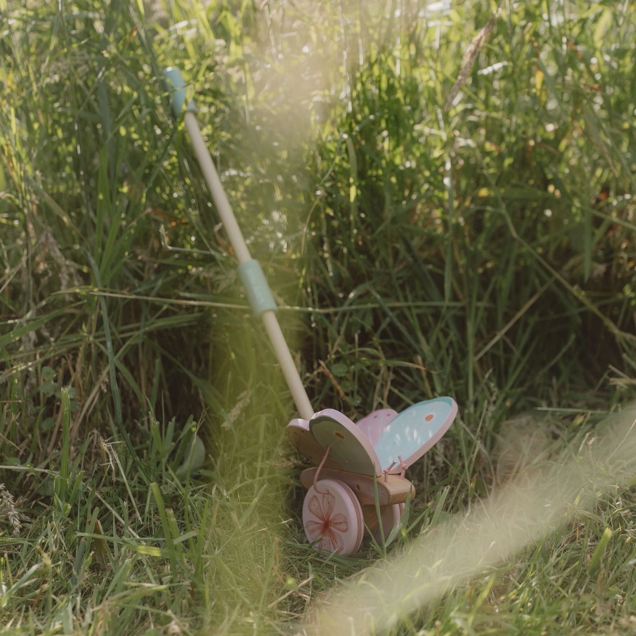 Little Dutch Push Along Butterfly Rattle – Fairy Garden