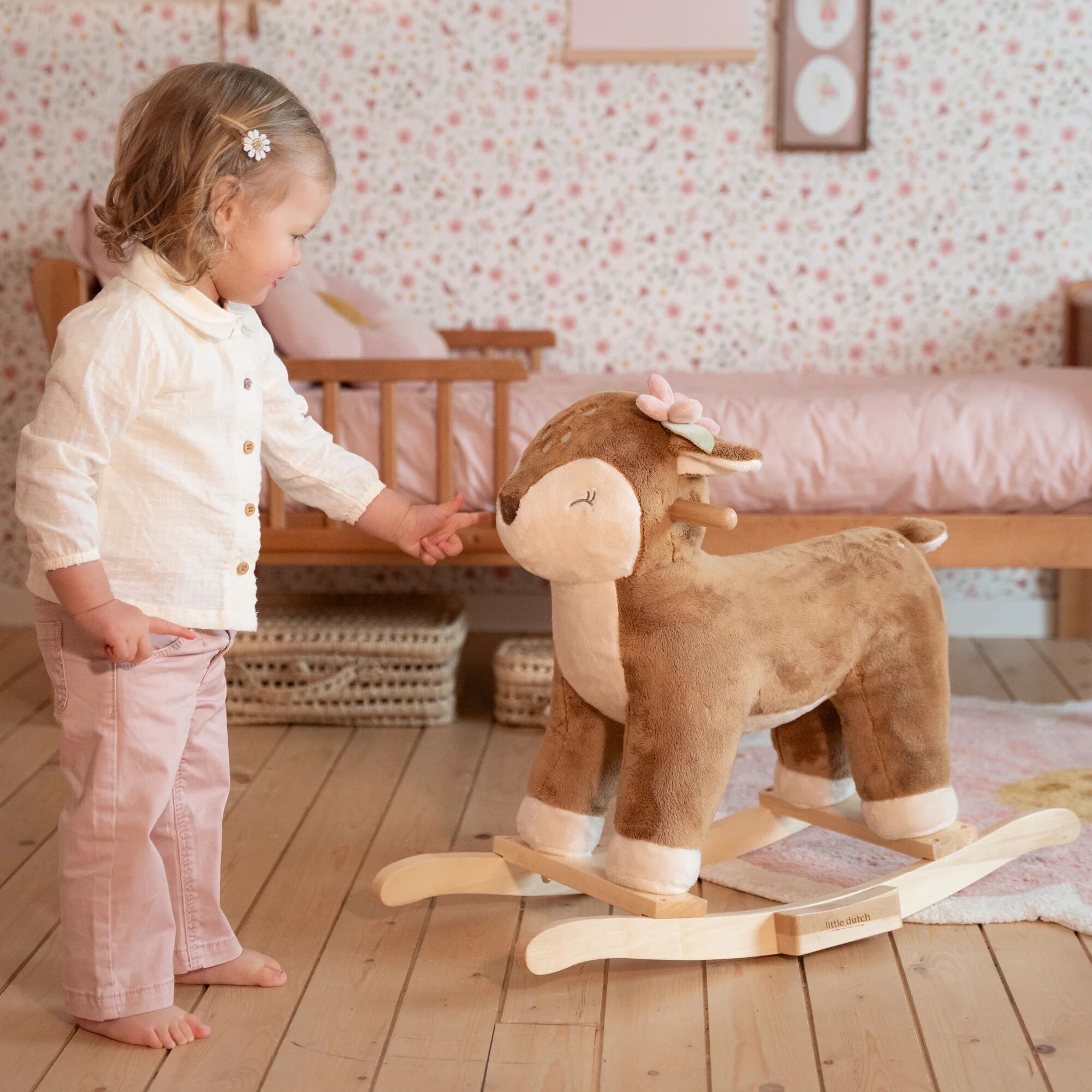 Little Dutch Rocking Deer – Fairy Garden