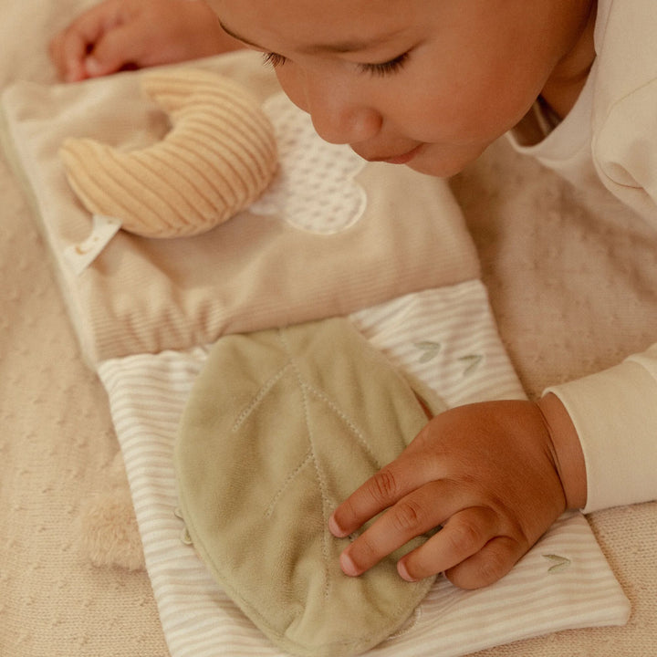 Little Dutch Soft Activity Book – Newborn Naturals