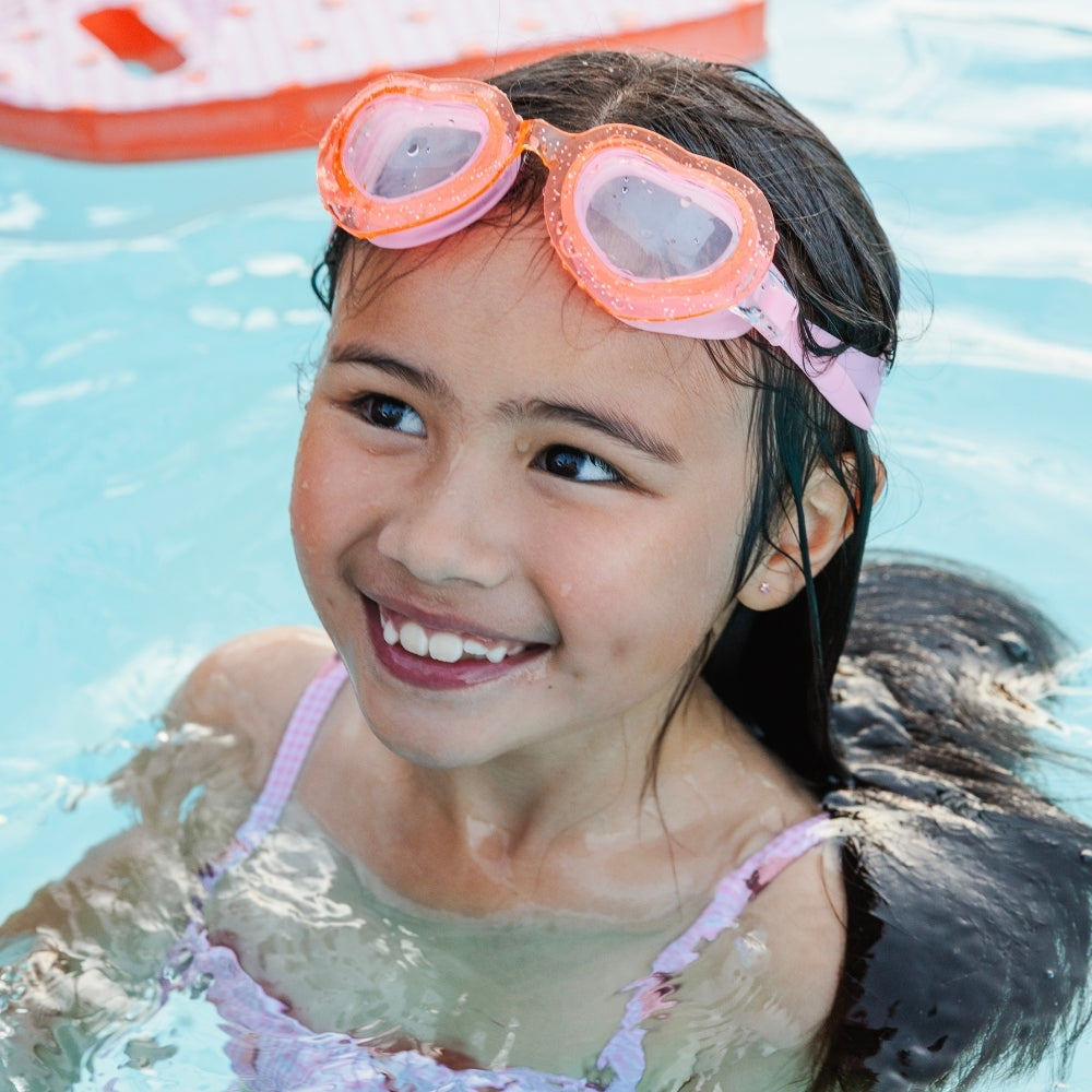 Swim Essentials Swimming Goggles – Strawberry Fields
