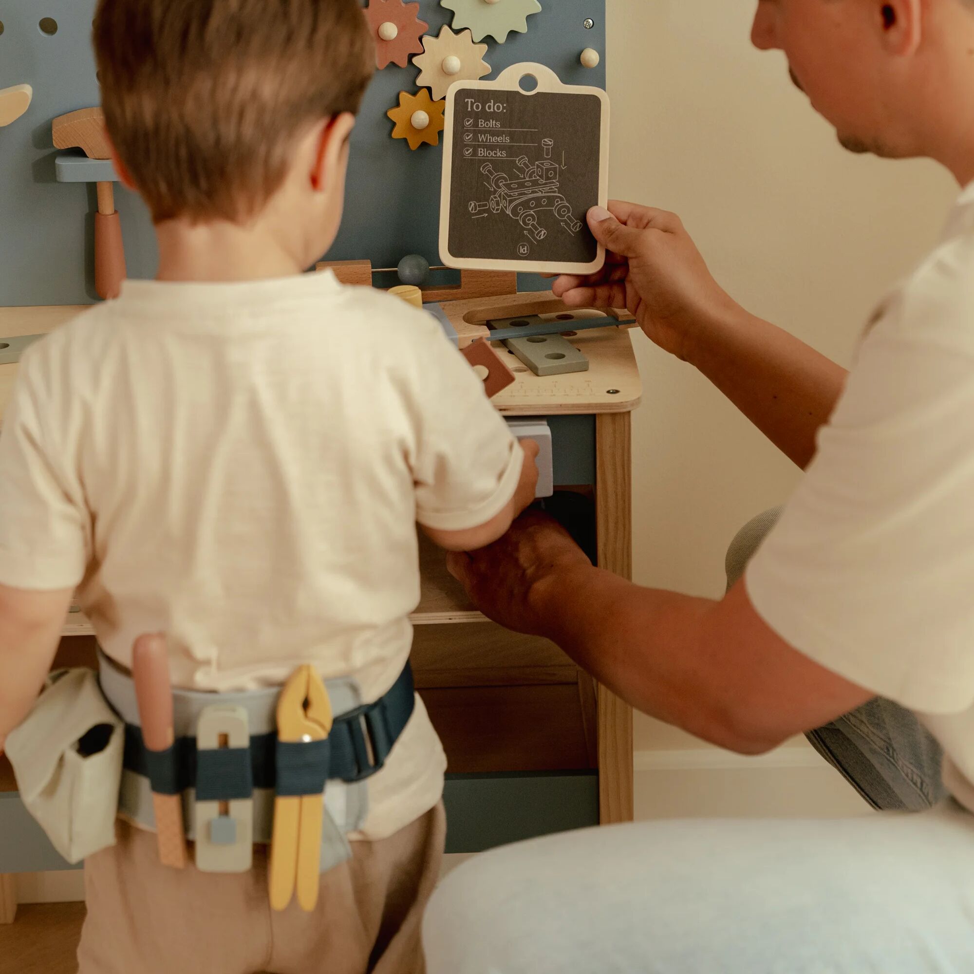 Little Dutch Wooden Toolbelt