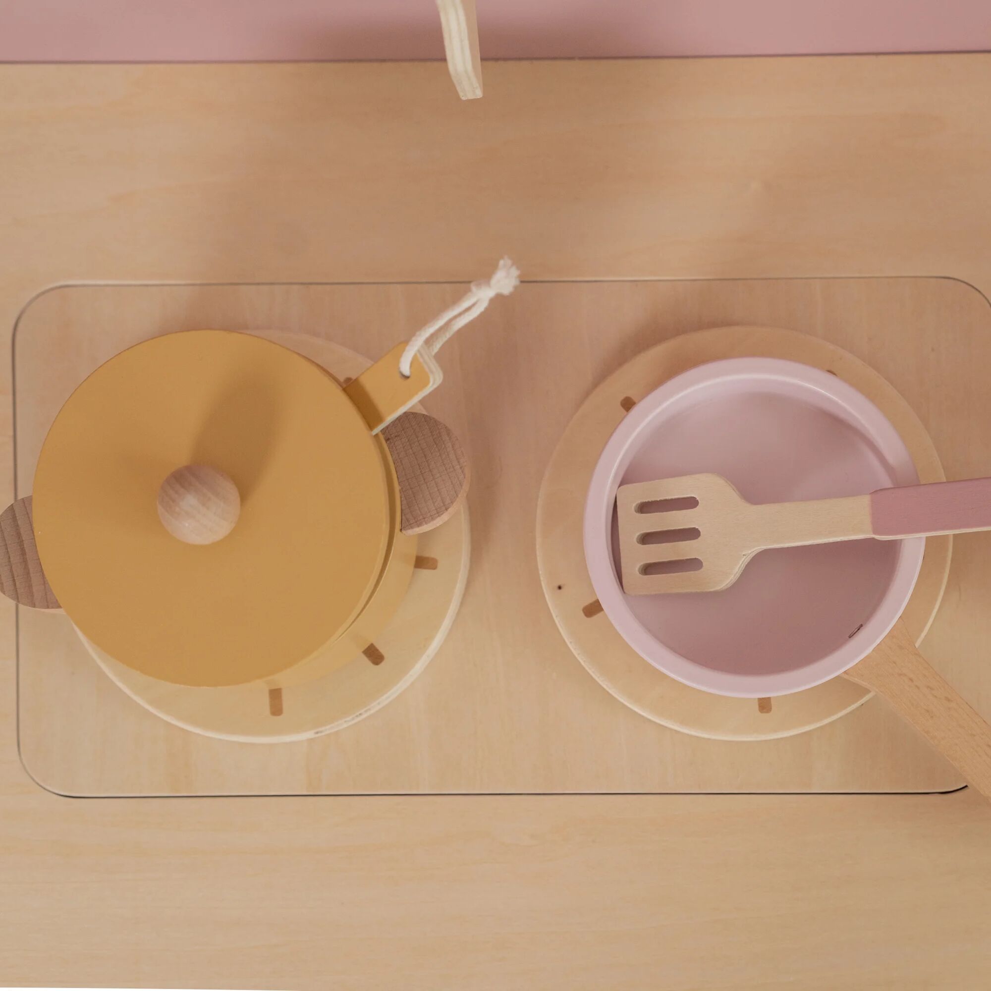 Little Dutch Wooden Play Kitchen – Pink