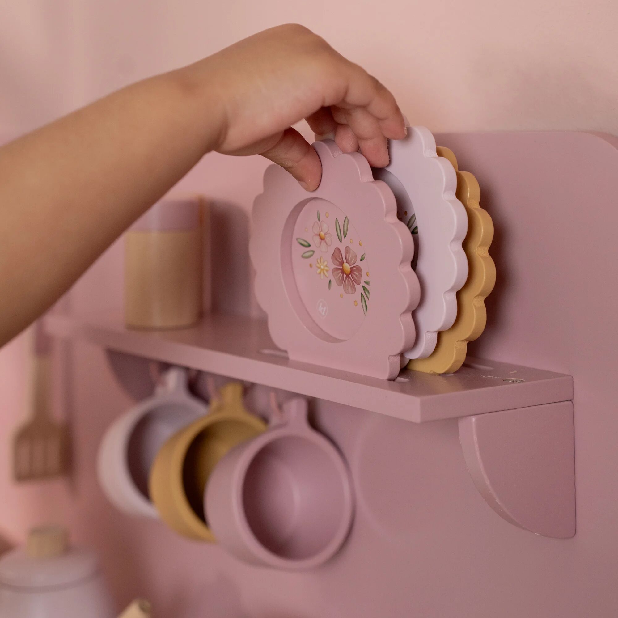 Little Dutch Wooden Play Kitchen – Pink